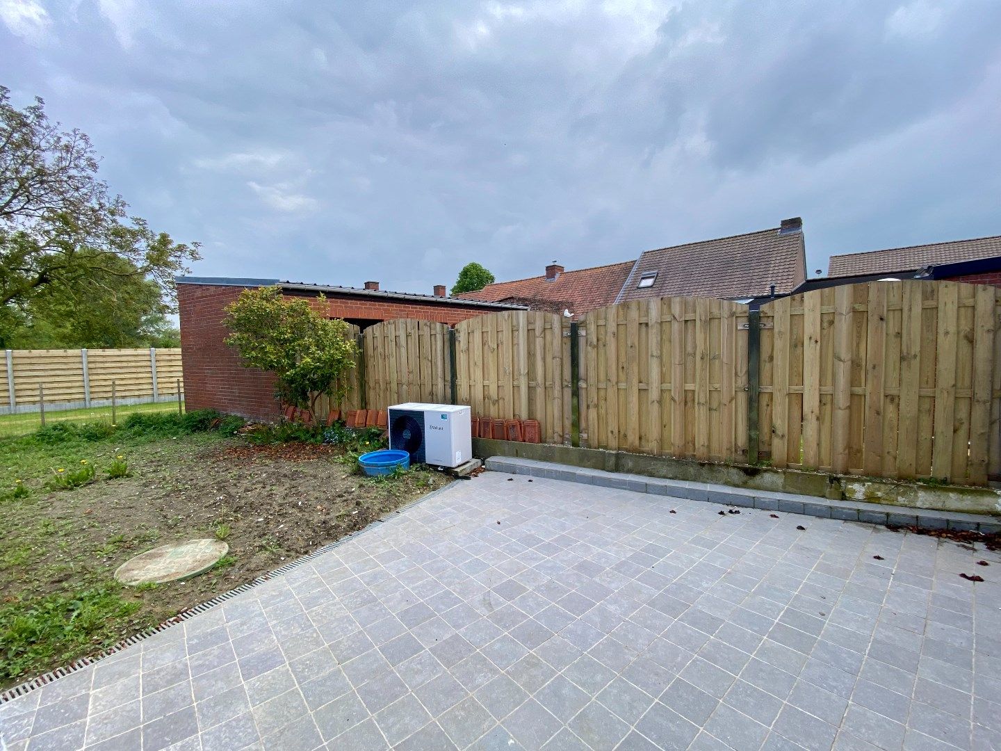 ENERGIEZUINIGE WONING MET 2 SLPKS, TUIN EN GARAGE foto 11
