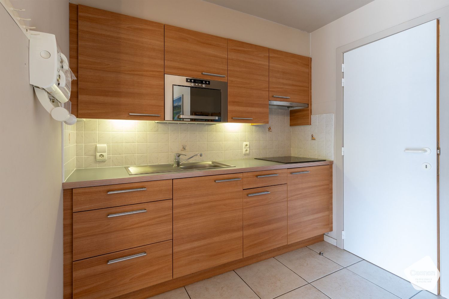 Zuid-west gericht appartement met 1 slaapkamer en ruim terras foto 6