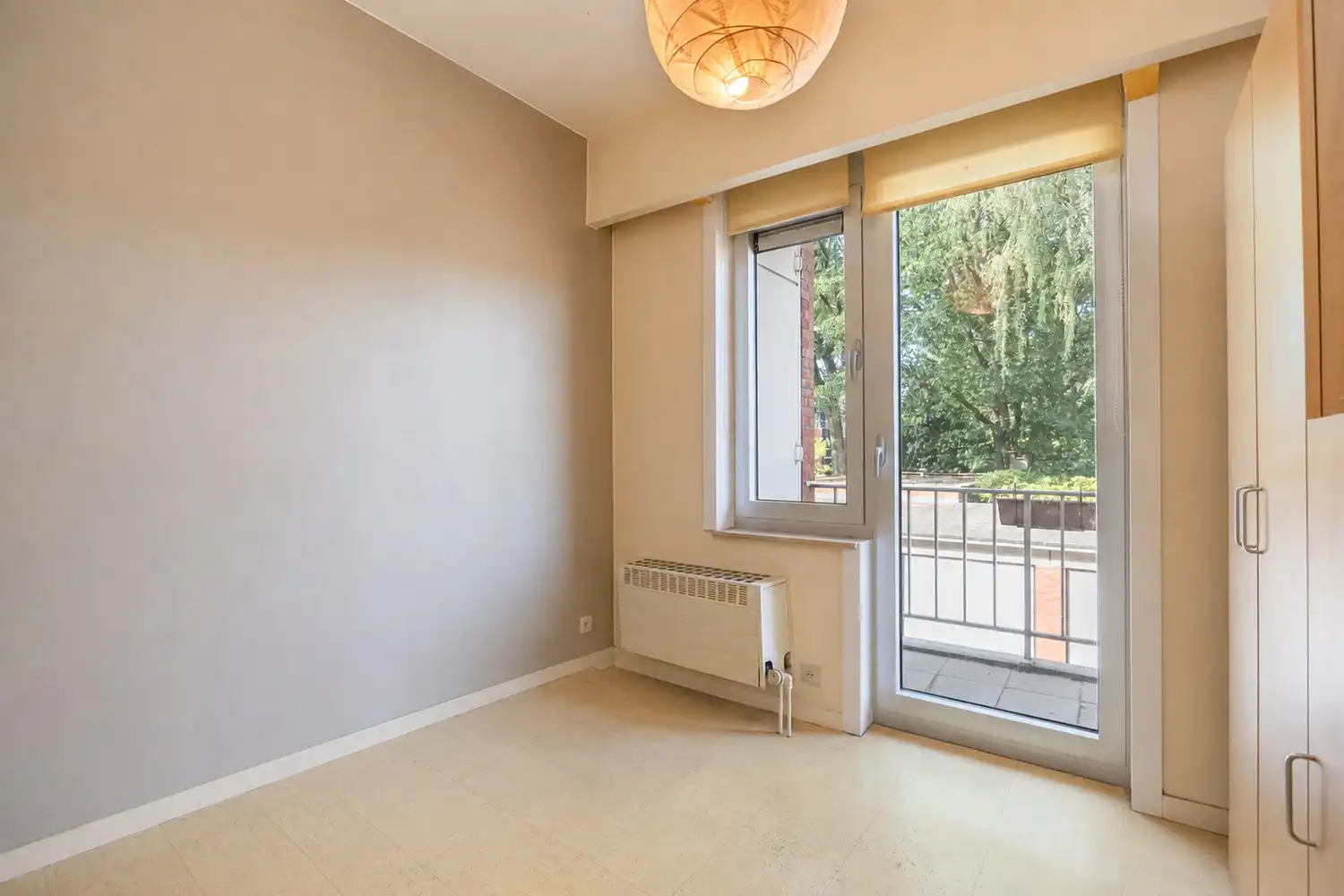 Verzorgd 3-slaapkamer appartement met garagebox foto 11