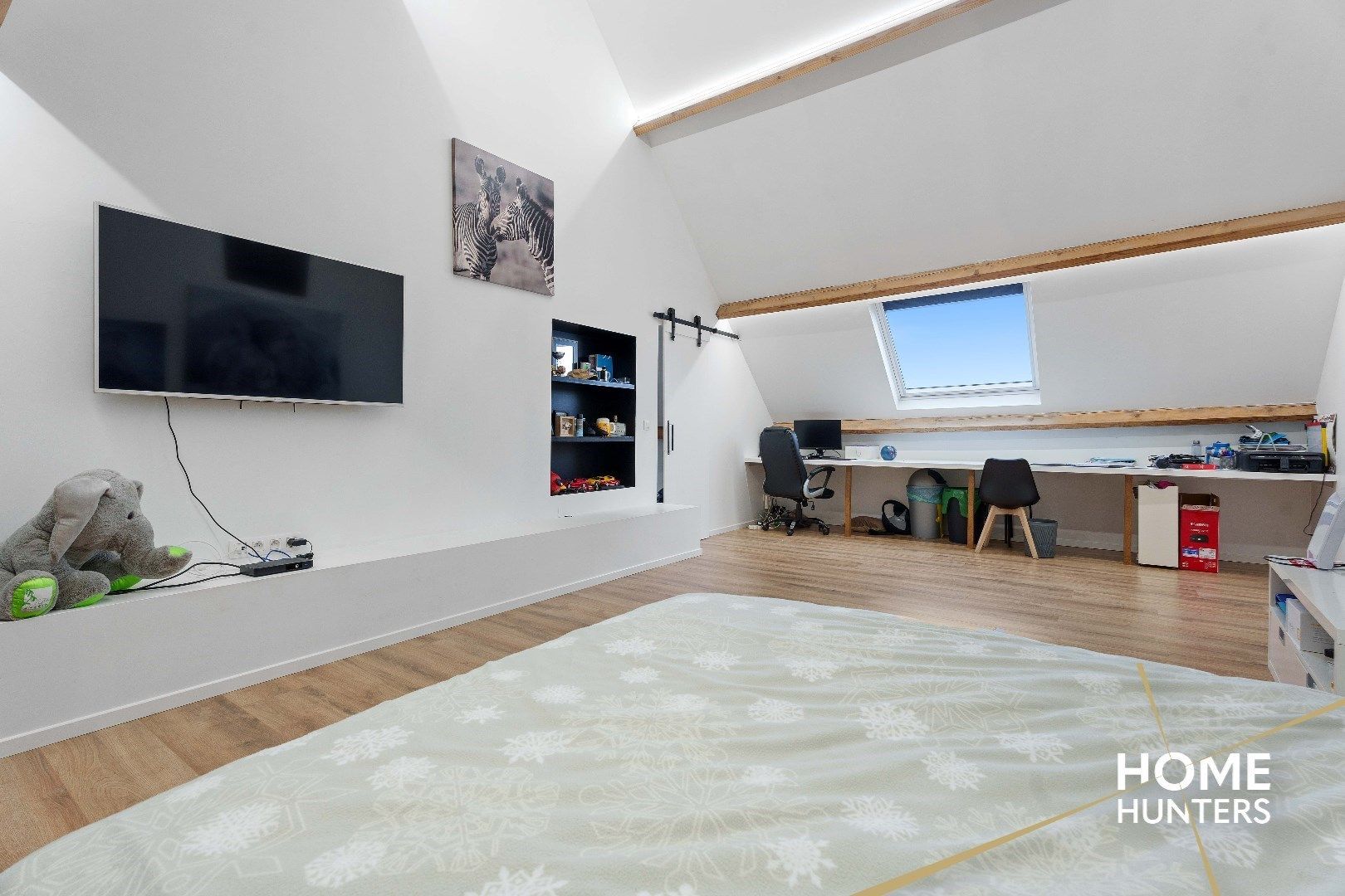 Instapklare woning in hartje Wervik met tal van mogelijkheden foto 12