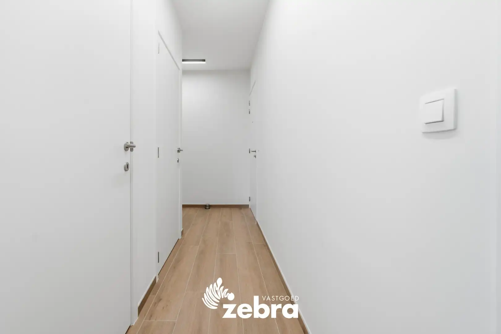 Recent ruim 2-slaapkamerappartement met twee terrassen! foto 12