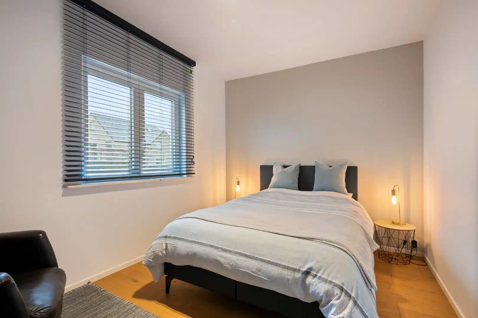 ENERGIEZUINIGE HALFOPEN BEBOUWING MET EPC A, 3-4 SLPKS, GARAGE, OPRIT EN TUIN IN RUSTIGE WIJK foto 24