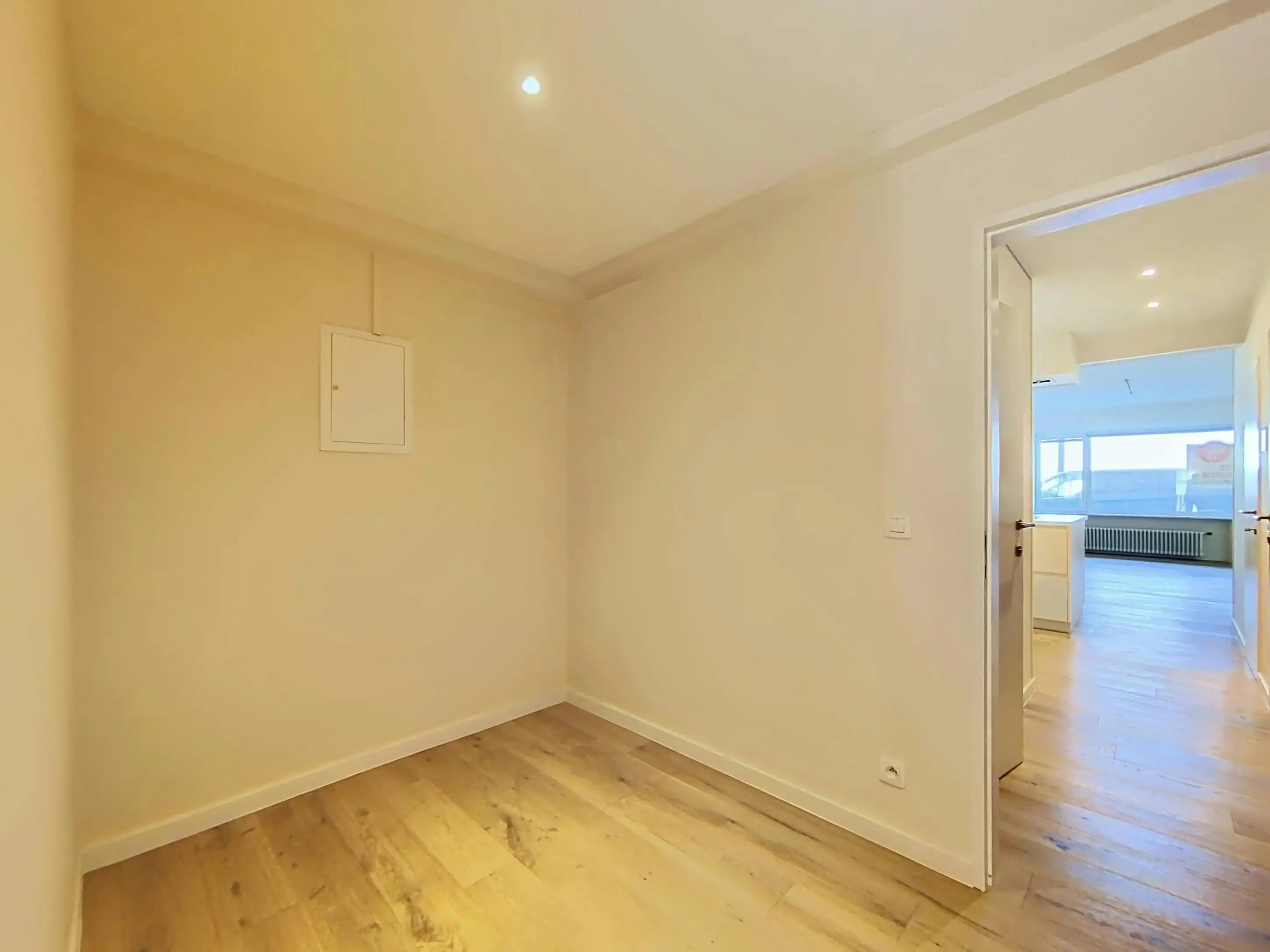 Appartement te koop op de Zeedijk van Duinbergen foto 5