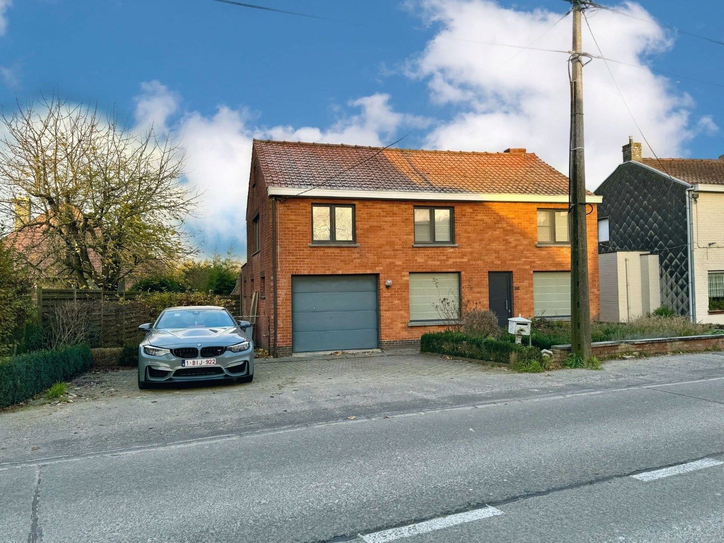 Hoofdfoto van de publicatie: RUIME WONING OP 1777M² MET 4 SLPKS, GARAGE EN PRACHTIGE VERZICHTEN