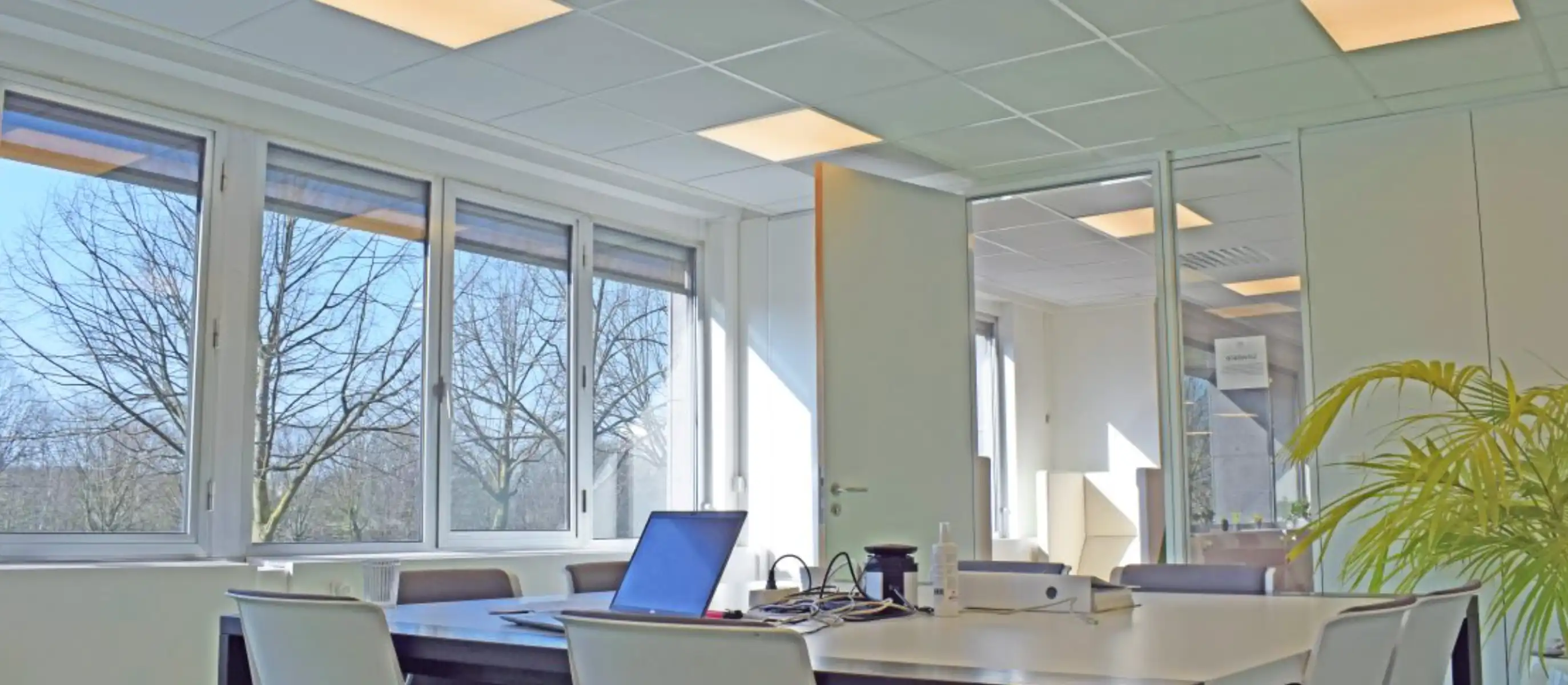 Kantoor te huur – Zichtbaar gebouw Quinten, Singel foto {{pictureIndex}}