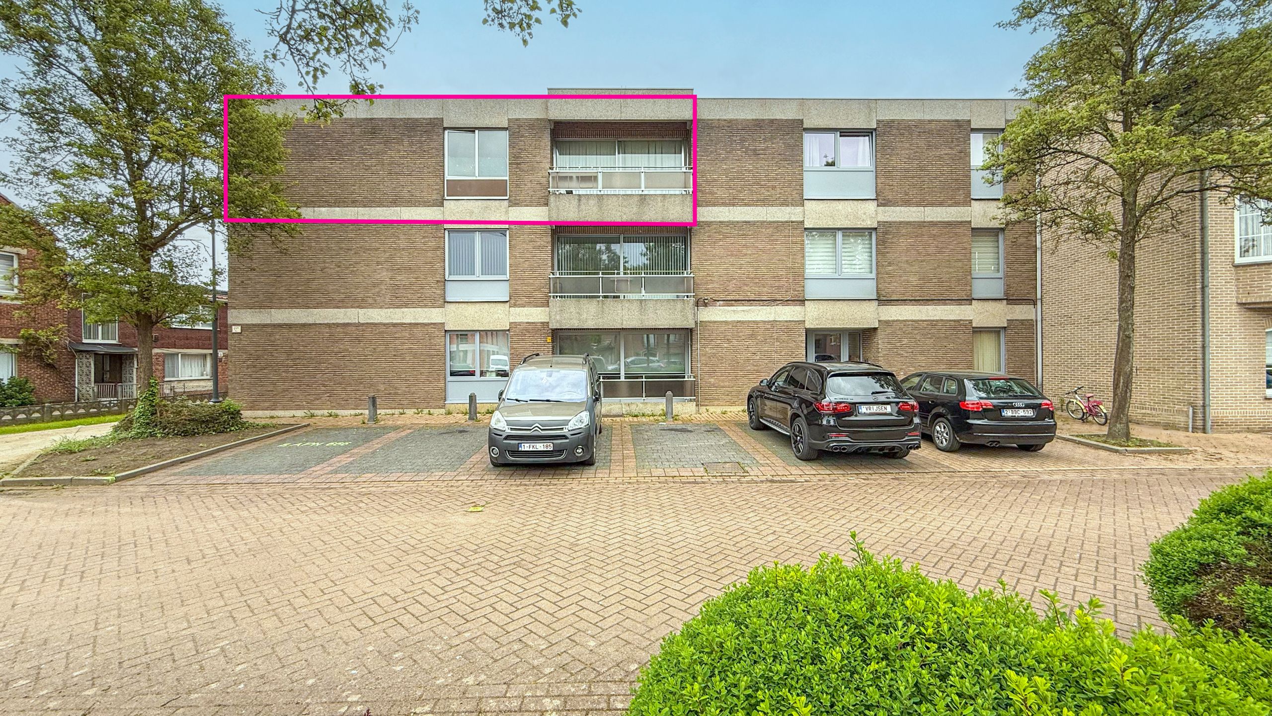 Hoofdfoto van de publicatie: Ruim appartement met garage op topligging in Heusden-Zolder!