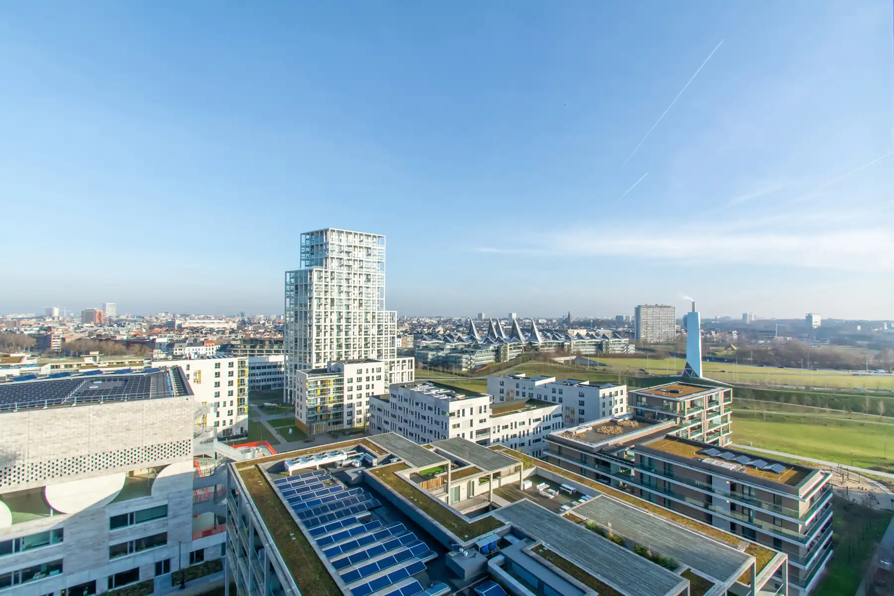 Prachtig 2-kamer app. met prachtig zicht over park en stad foto 6