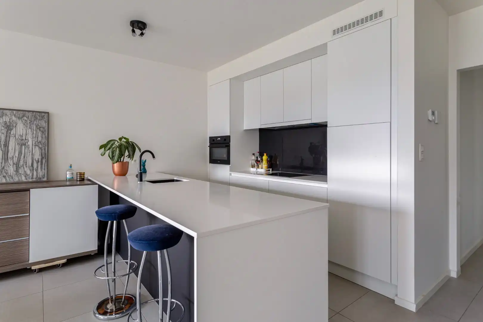Lichtrijk nieuwbouwappartement met 3 slaapkamers, tuin, terras, kelderberging en 2 autostaanplaatsen - EPC 36 kWh/m² -bewoonbare opp. 115 m²   foto 12