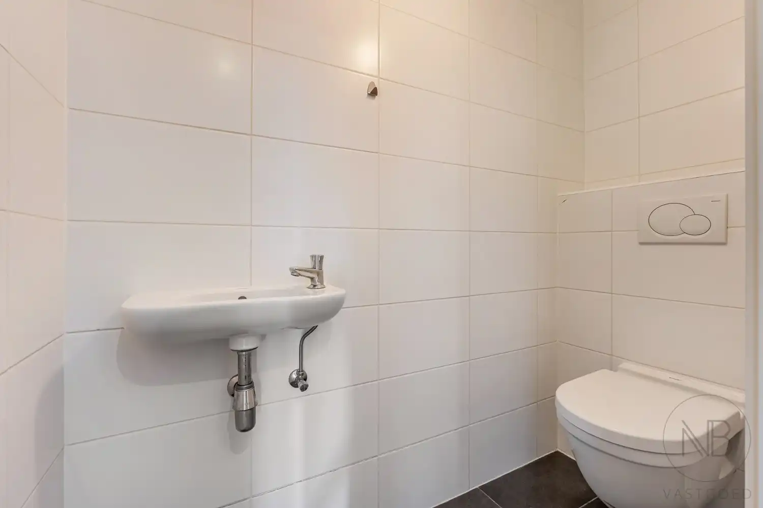 Ruim duplex appartement met 3 slaapkamers en groot terras in hartje Zutendaal foto 13