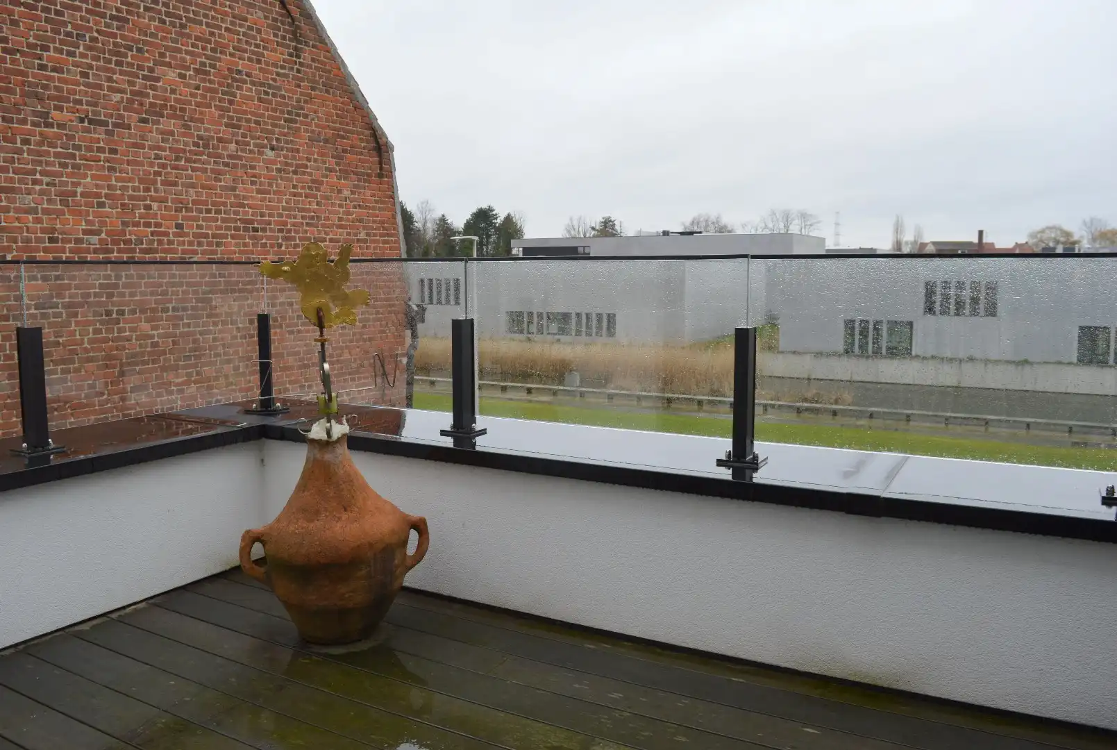 Appartement met 2 terrassen, garage en 2 slaapkamers in Lendelede foto 9