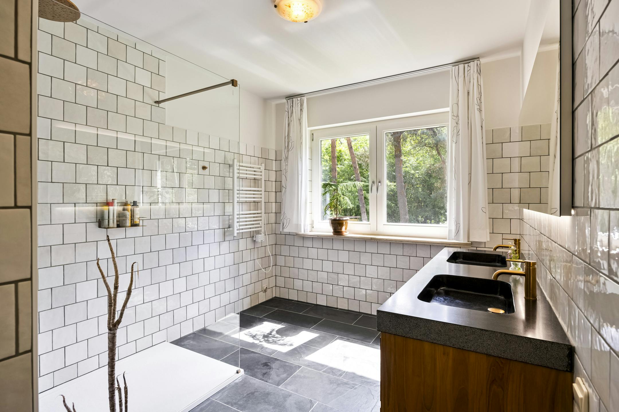 Villa met vakantiewoning te koop in Maasmechelen foto 17