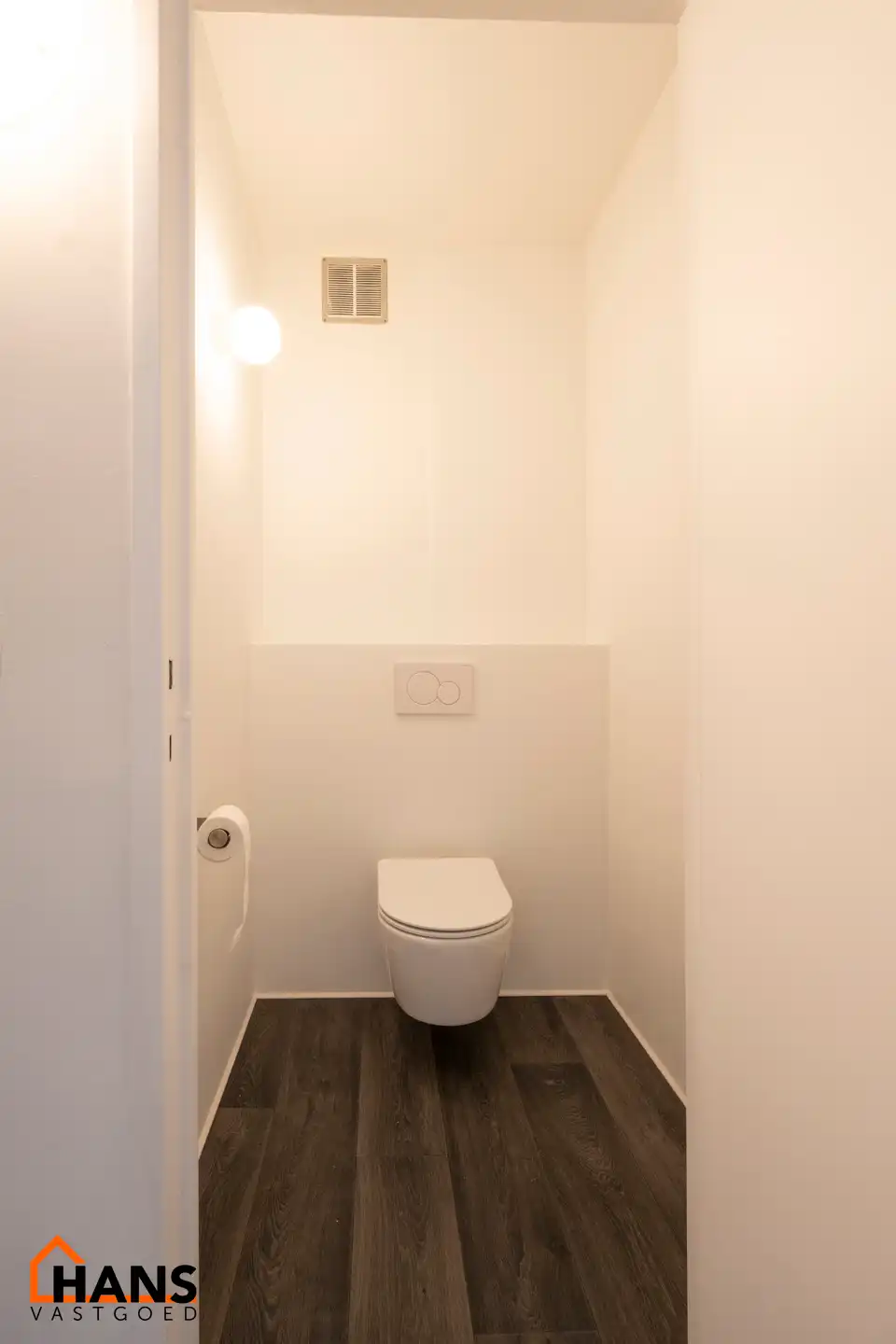 Gerenoveerd appartement met garage foto 6