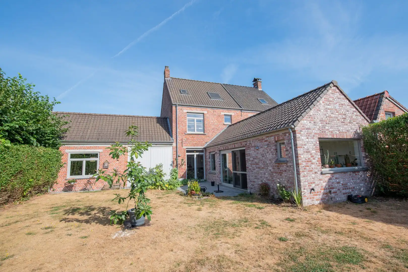 Uitzonderlijk charmante woning op toplocatie in Olsene! foto 22