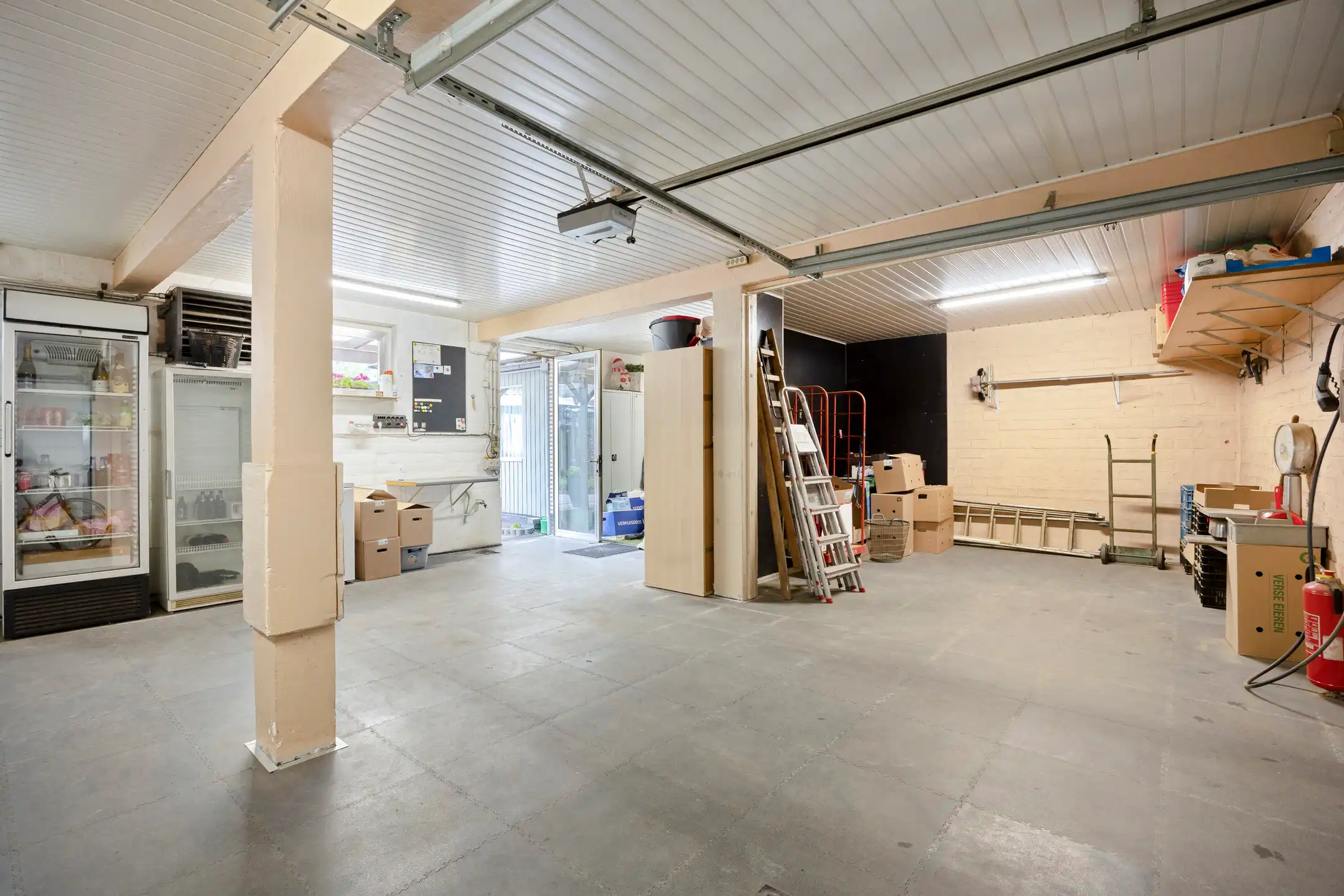 Ideale gezinswoning met 3 slaapkamers en dubbele garage foto 30
