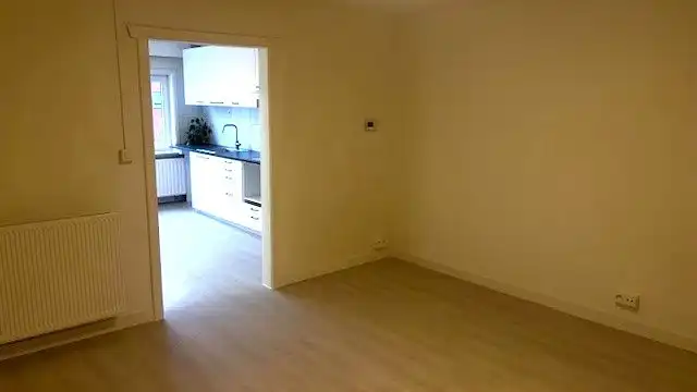 Ruim appartement met 3 slaapkamers nabij het centrum foto 8
