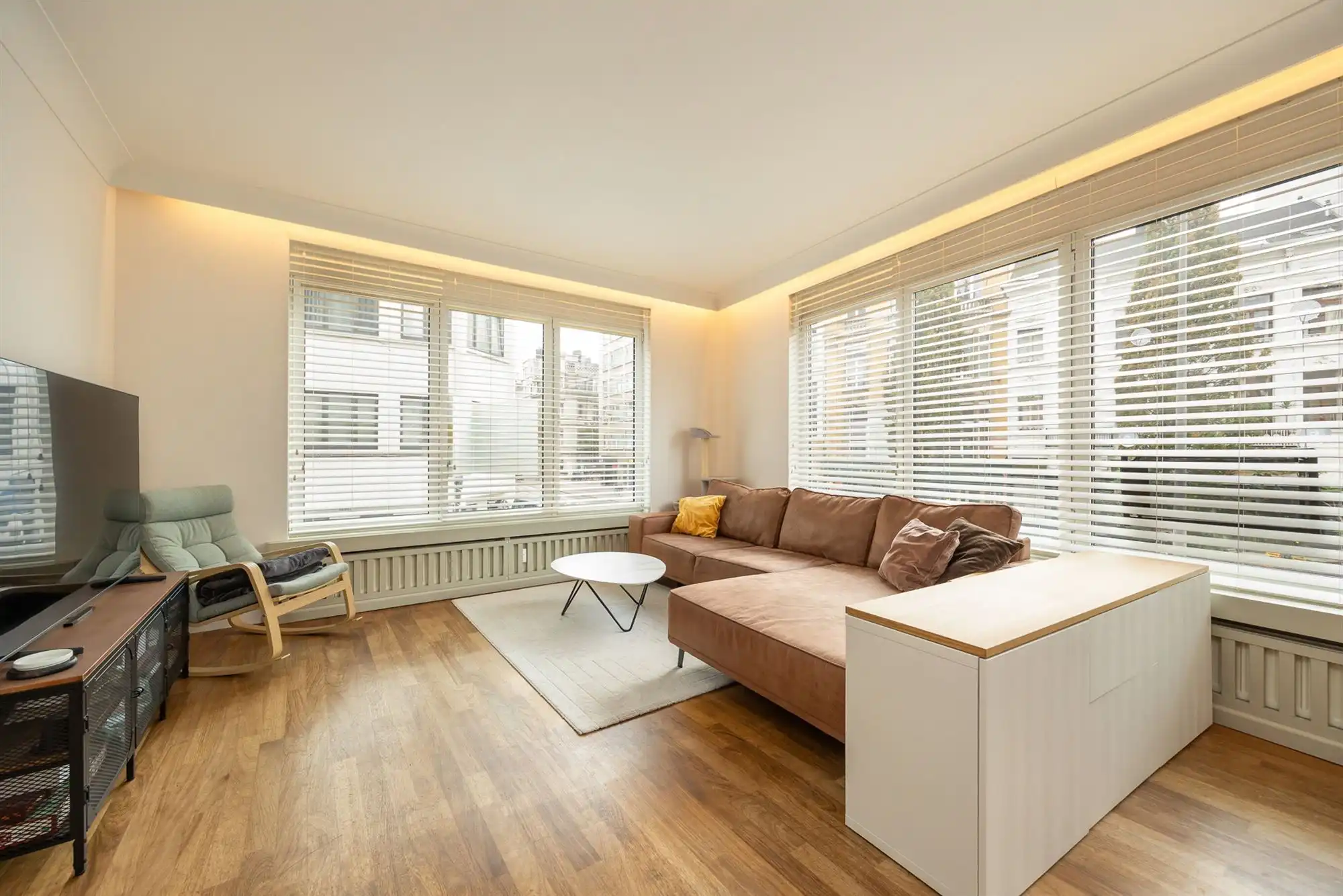 Instapklaar hoekappartement met terras foto 2