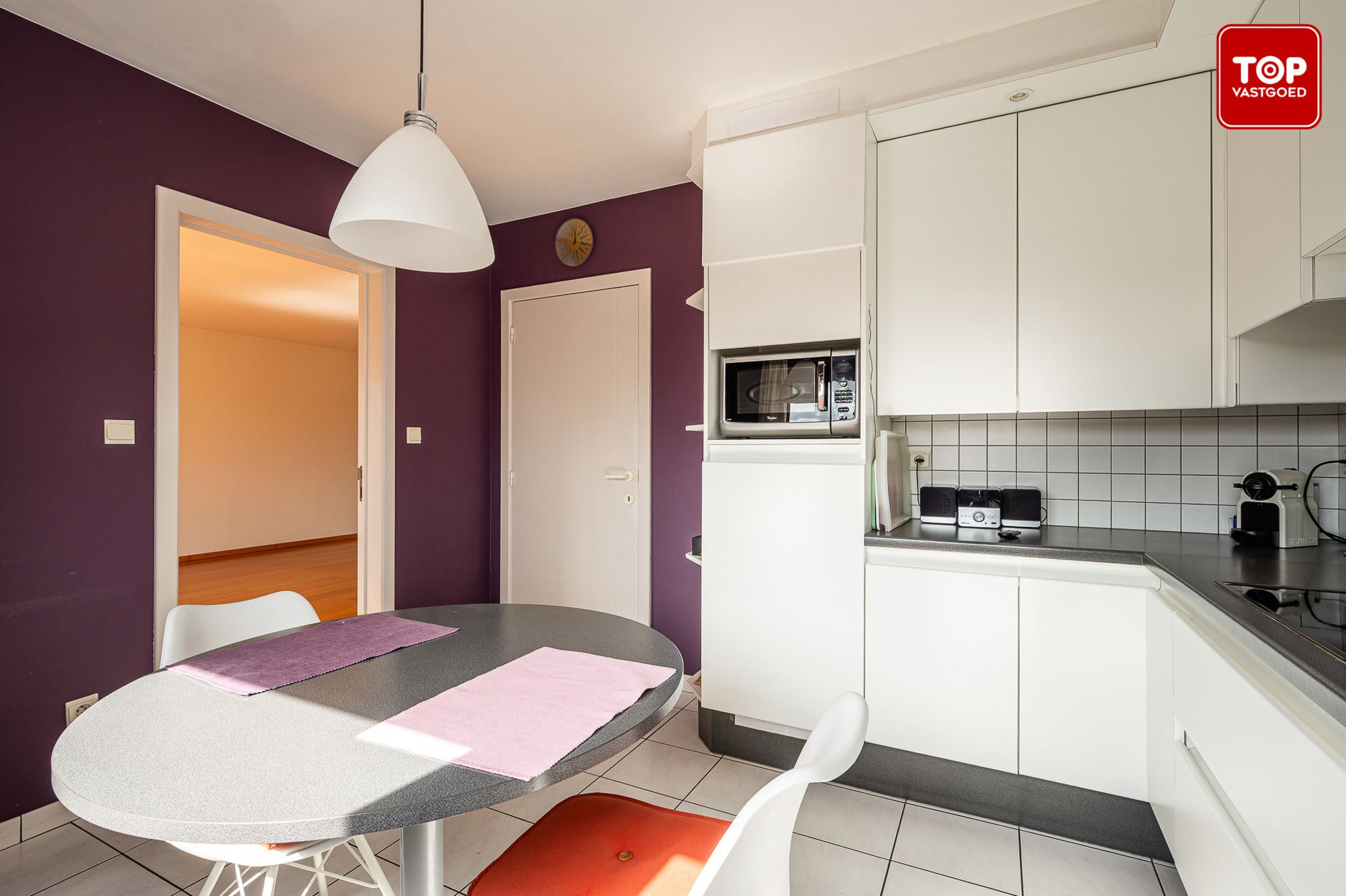 Energiezuinig duplex appartement met 2 slaapkamers, groot terras en garage.  foto 9