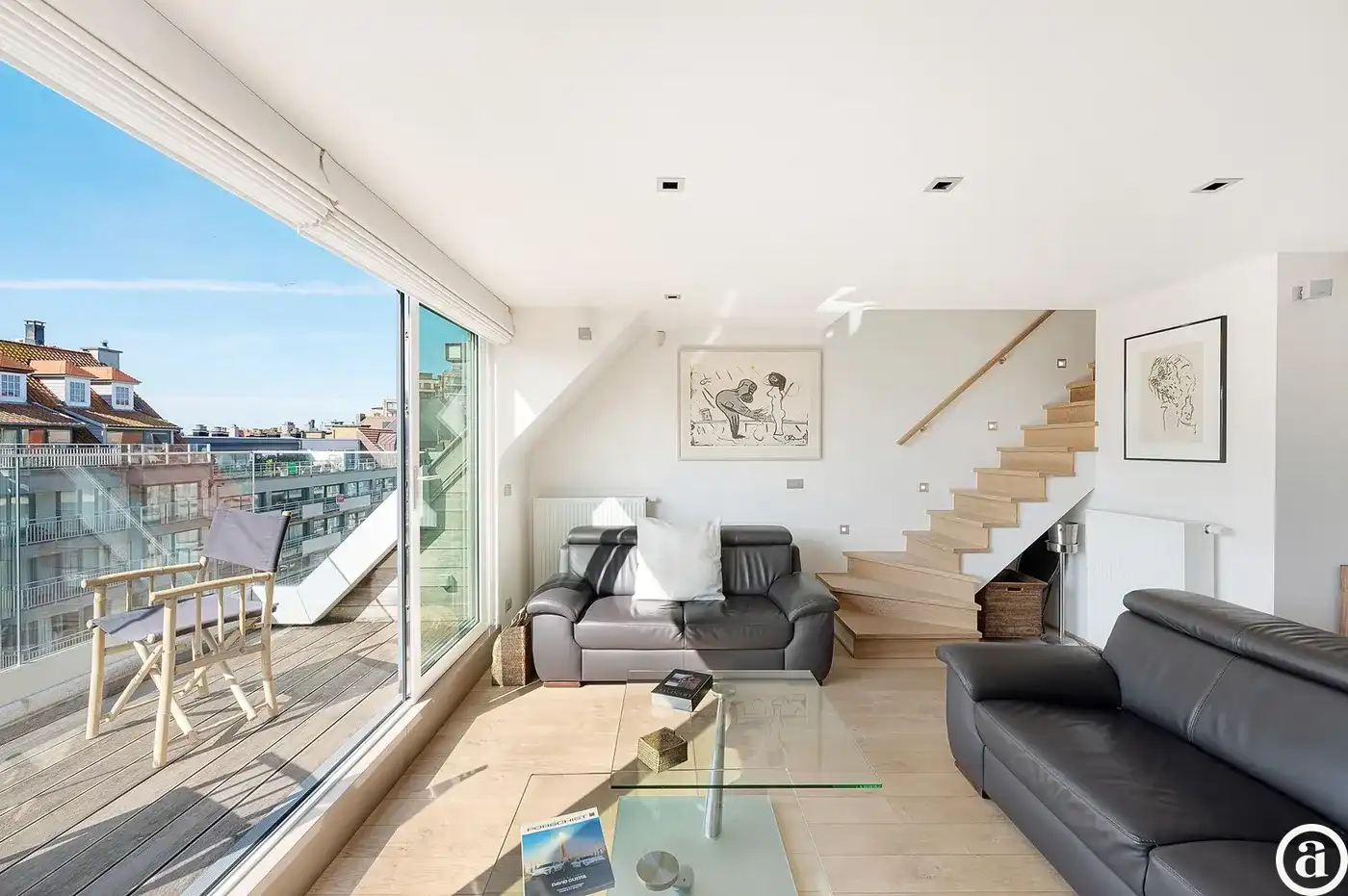 Moderne duplex met ruime terrassen nabij strand foto 2