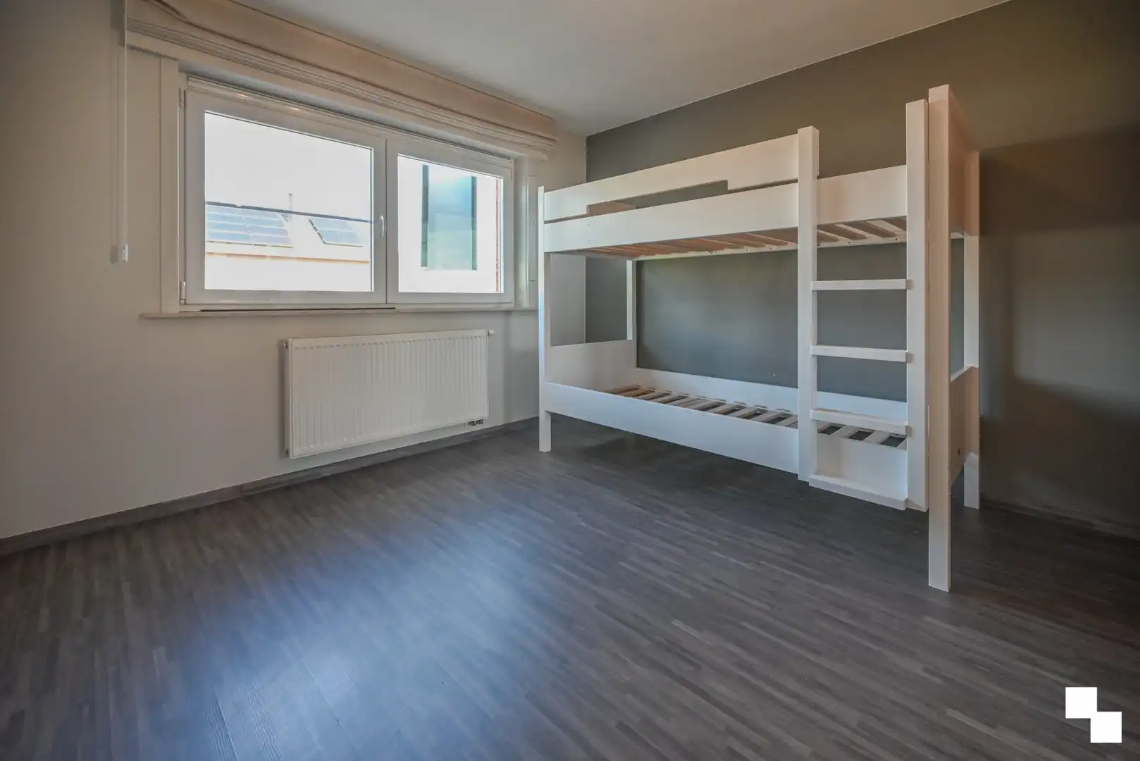 Ruime energiezuinige woning te Wevelgem foto 15