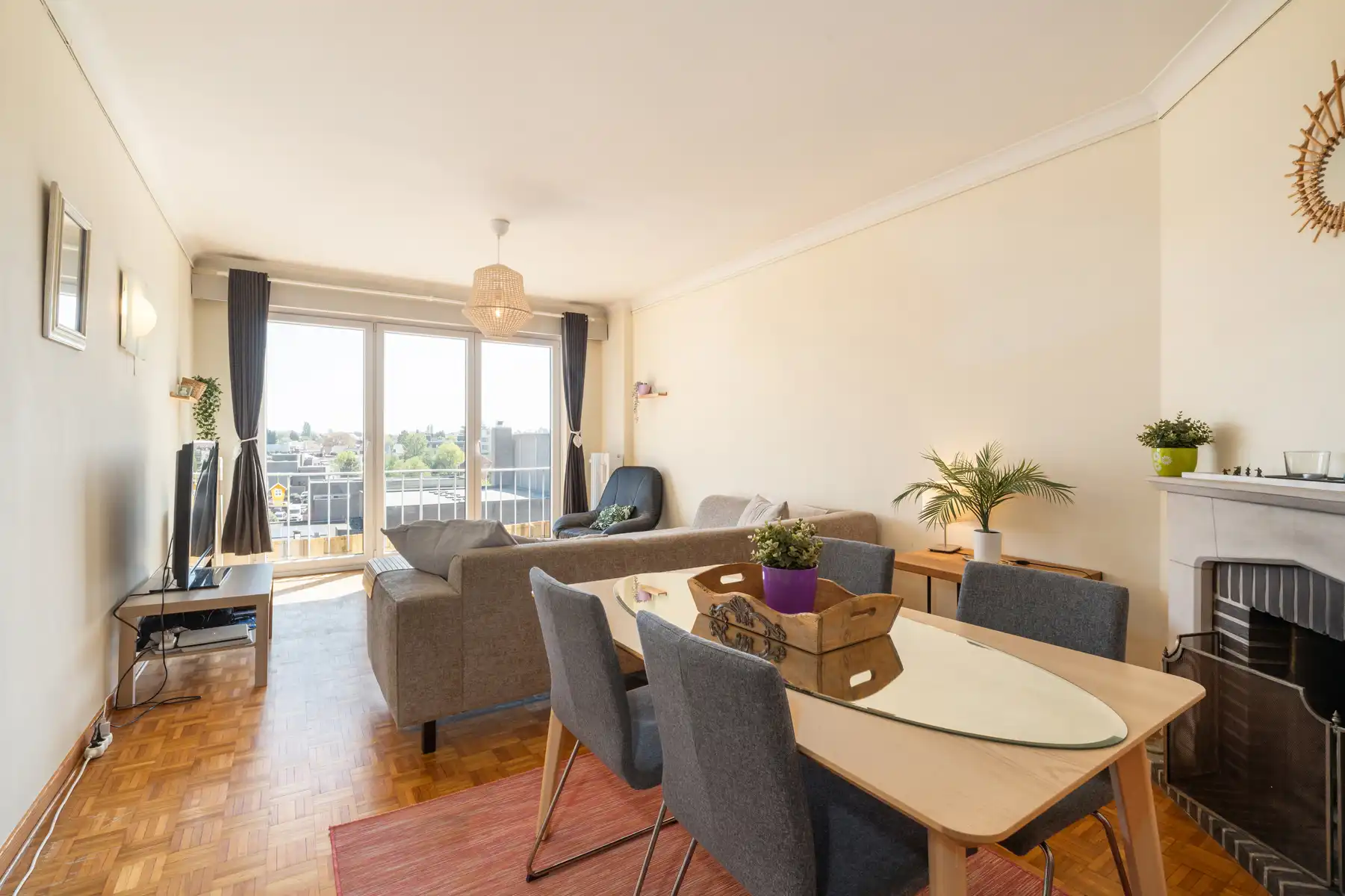 Appartement met 2 slaapkamers in centrum Strombeek foto {{pictureIndex}}
