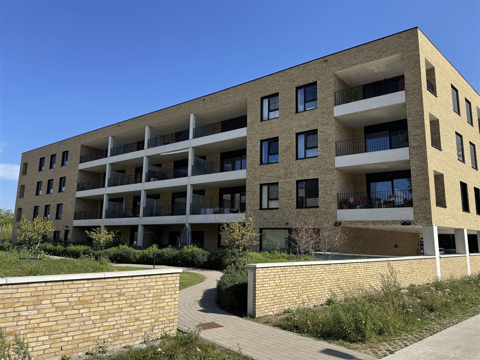Appartement foto {{pictureIndex}}