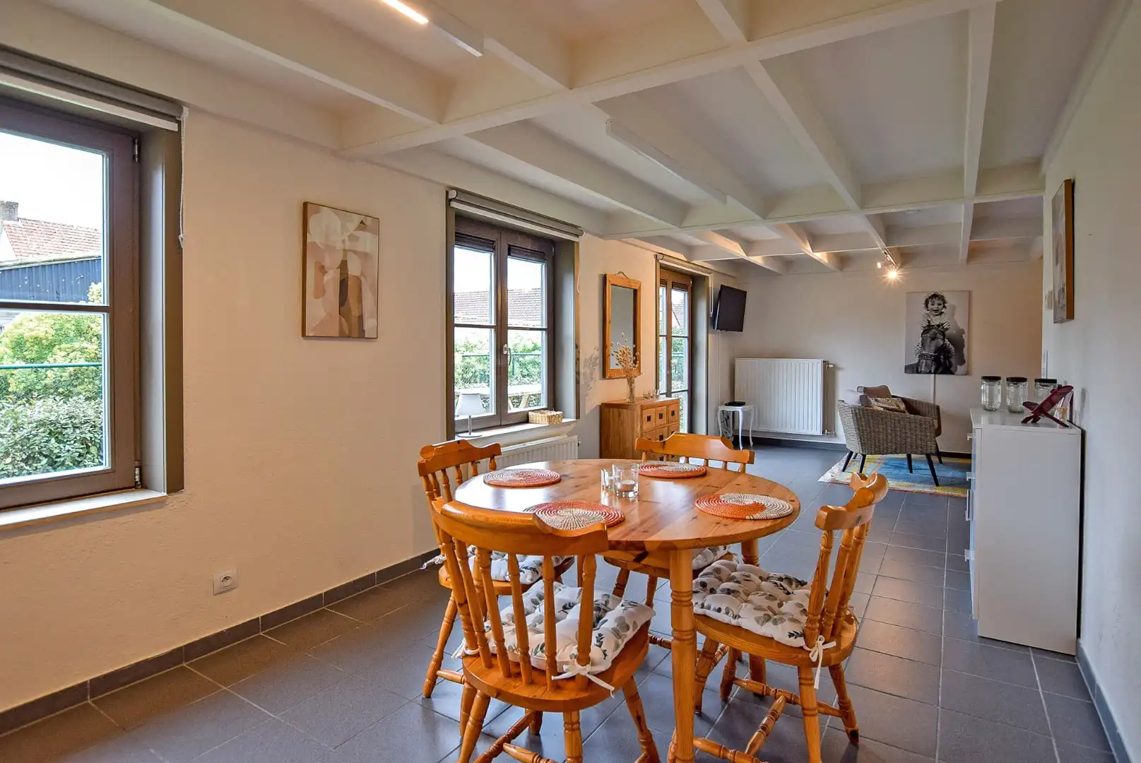 Prachtig onderhouden vakantiewoning (type vissershuis) met 3 slaapkamers en privé-parkeerplaats te Oostduinkerke.  foto 11