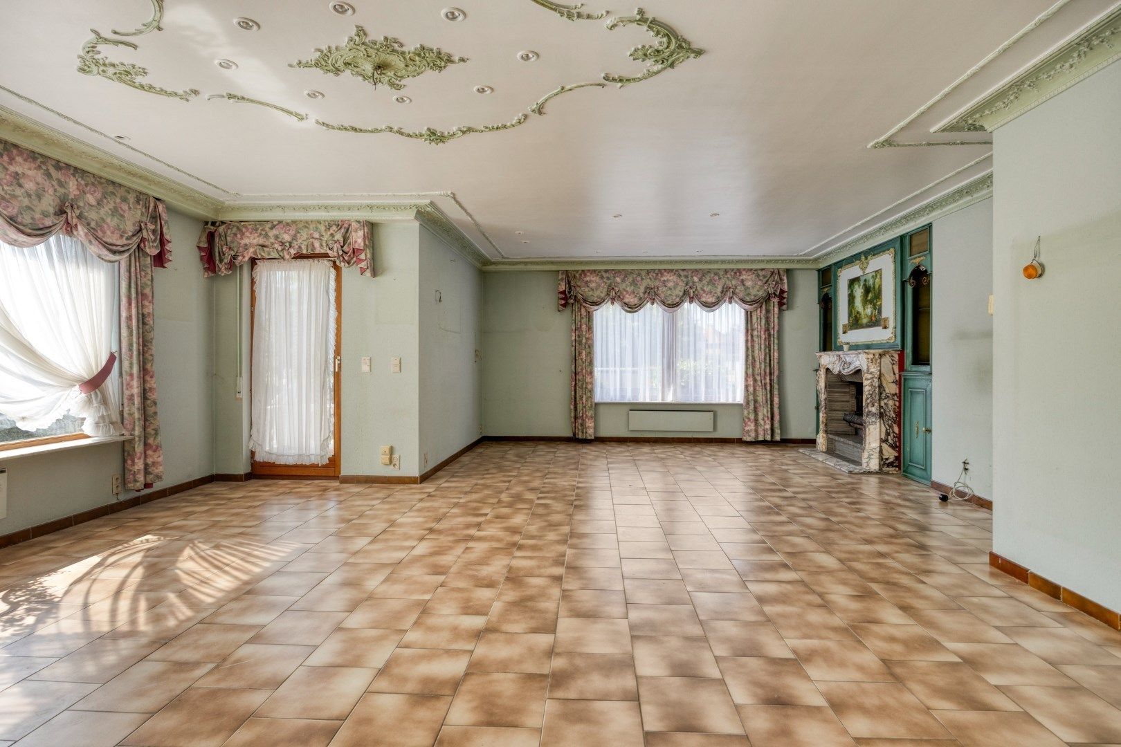 BUNGALOW – 2/4 kamers, garage & kelders – 1650 BEERSEL foto 5