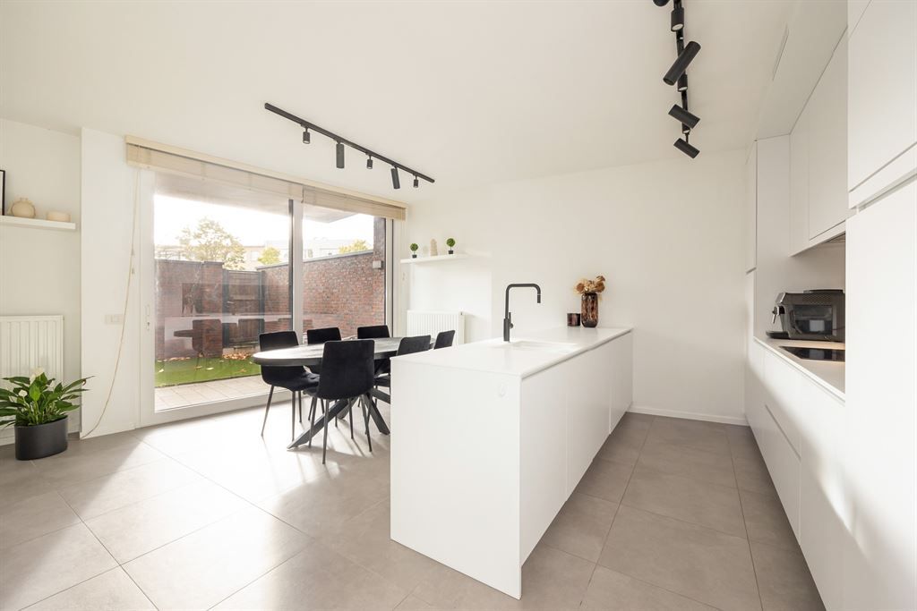 Energiezuinig gelijkvloersappartement met zonnige tuin foto 2