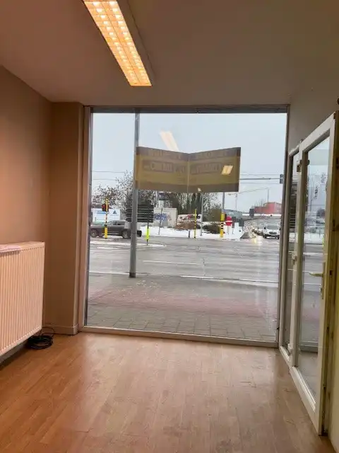 Handelspand te huur in Gentbrugge – Toplocatie, perfect voor retail & horeca foto 2