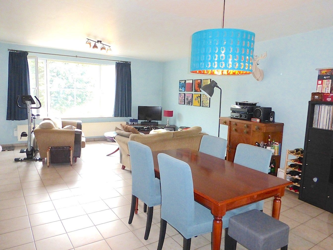Ruim duplexappartement met 2 slaapkamers! foto 2