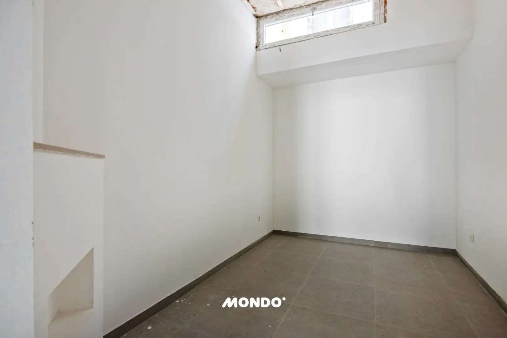 Commercieel gelegen opbrengsteigendom met handelsgelijkvloers, appartement en studio in het centrum van Willebroek! foto 20