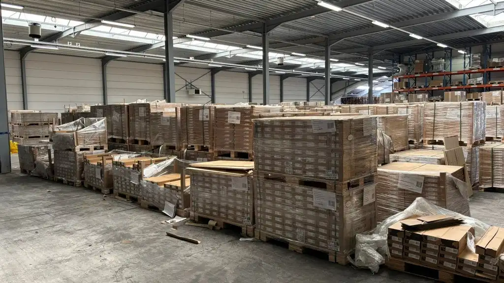 Bedrijfspand te koop – Industriezone Klein Frankrijk, Ronse foto 9