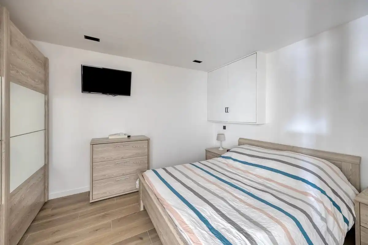 RUIME WONING OP GUNSTIGE LOCATIE EN GELEGEN OP EEN PERCEEL VAN 17A44CA foto 29