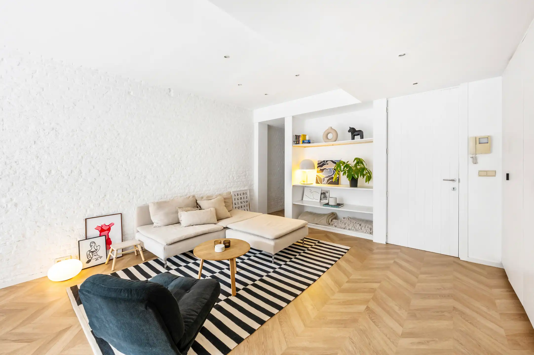 Instapklaar gelijkvloers met tuin op topligging foto 10