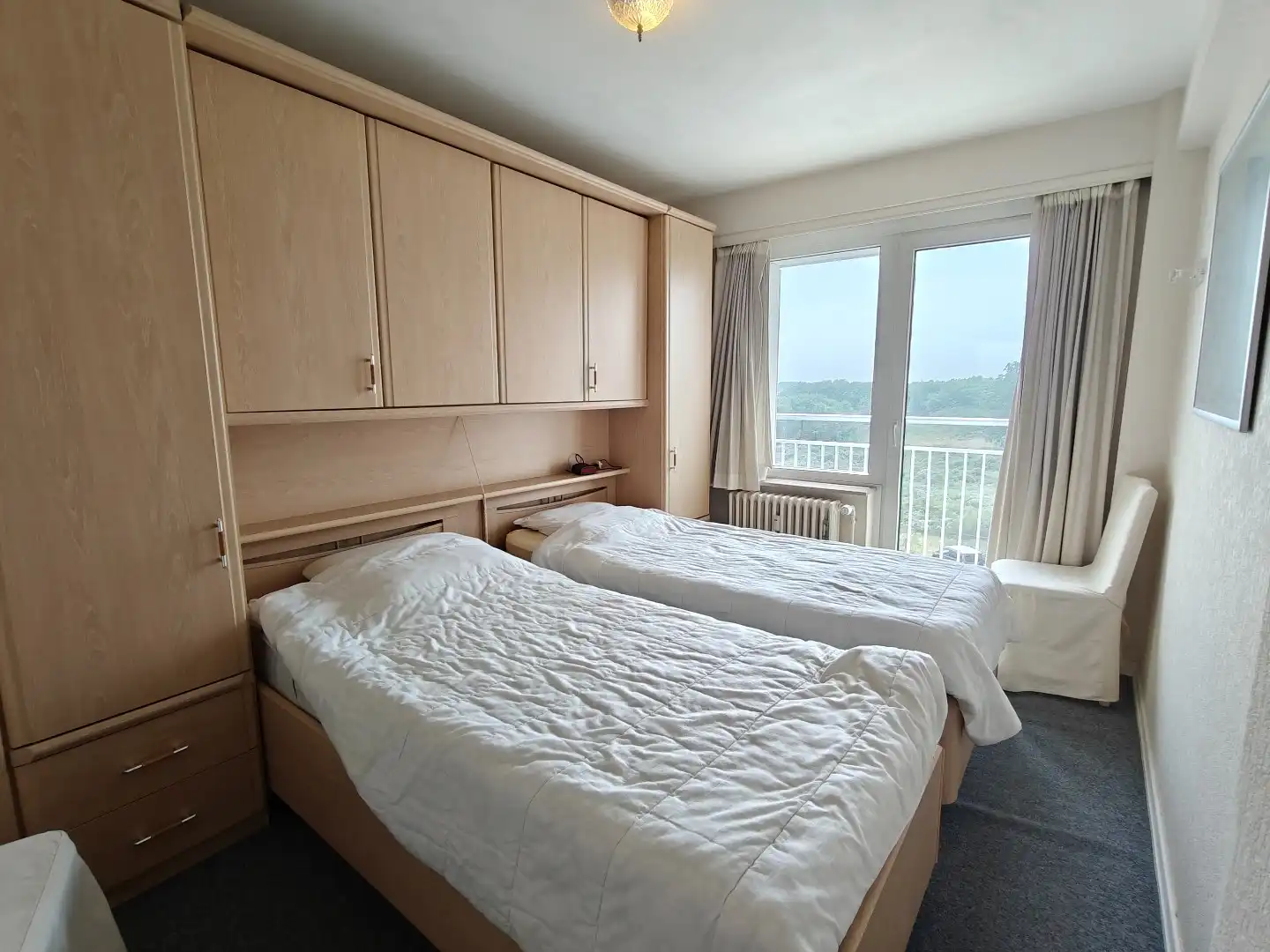 Lichtrijk appartement met panoramisch zeezicht (89 m²) foto 6