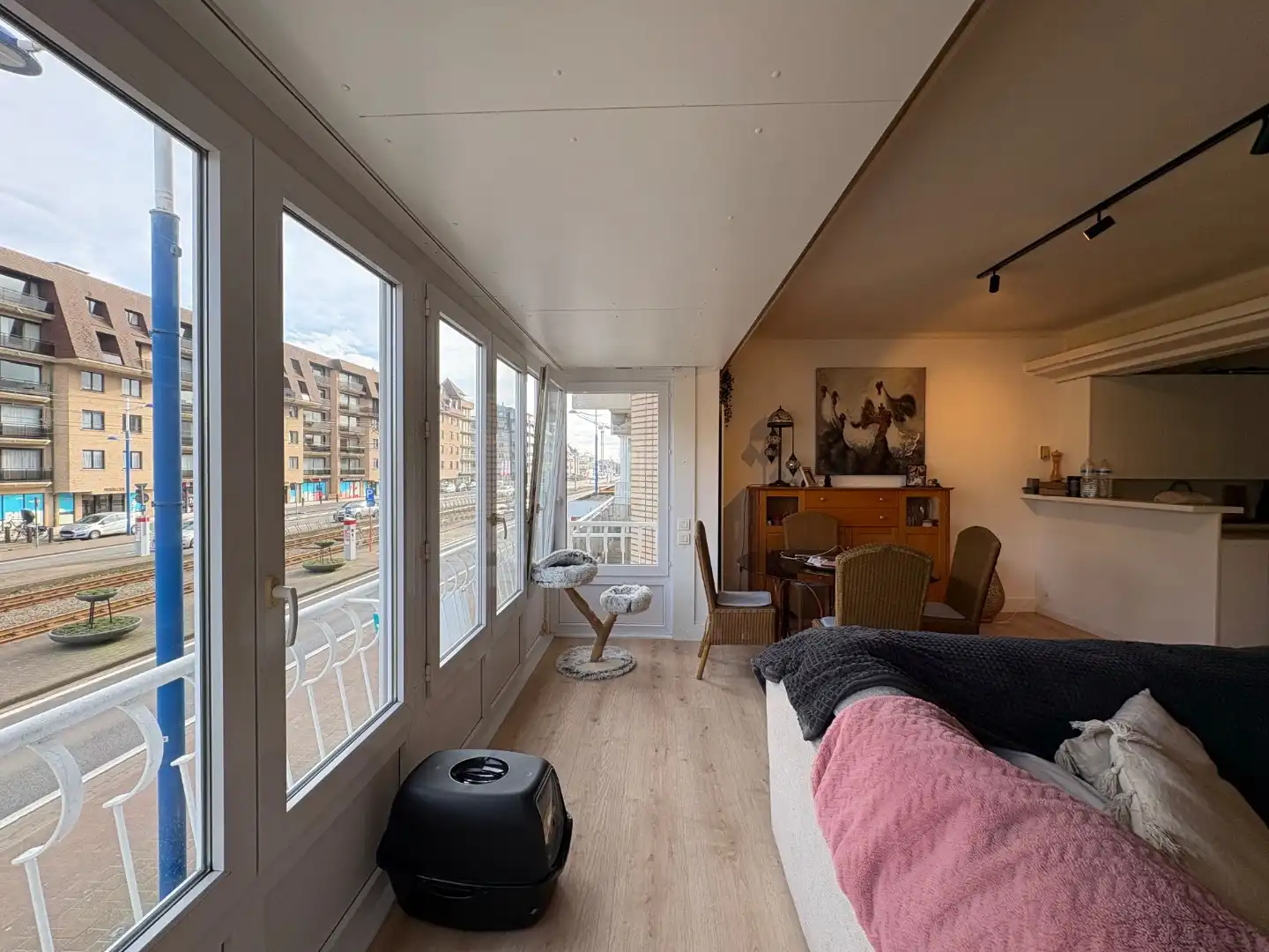 Ruim 2-slaapkamer appartement (95 m²) te koop nabij het centrum van Koksijde-Bad foto 6