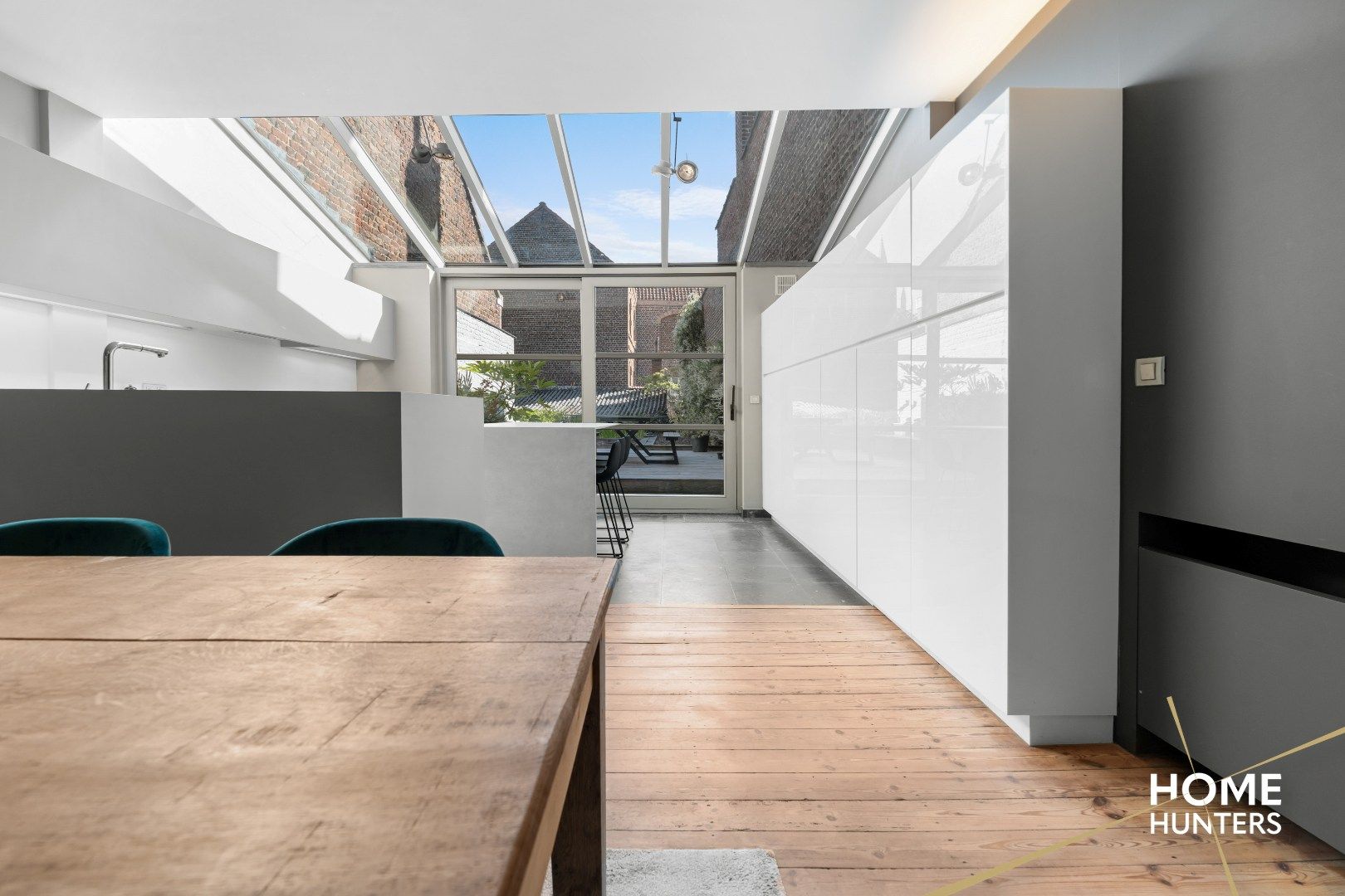 Prachtig afgewerkte herenwoning met praktijkruimte/polyvalente ruimte in het centrum van Ieper foto 12