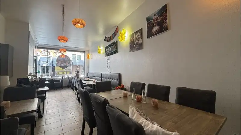 BRUGGE GOUDEN DRIEHOEK - HORECAPAND met TERRAS en Woongelegenheid te koop in Brugge foto 2