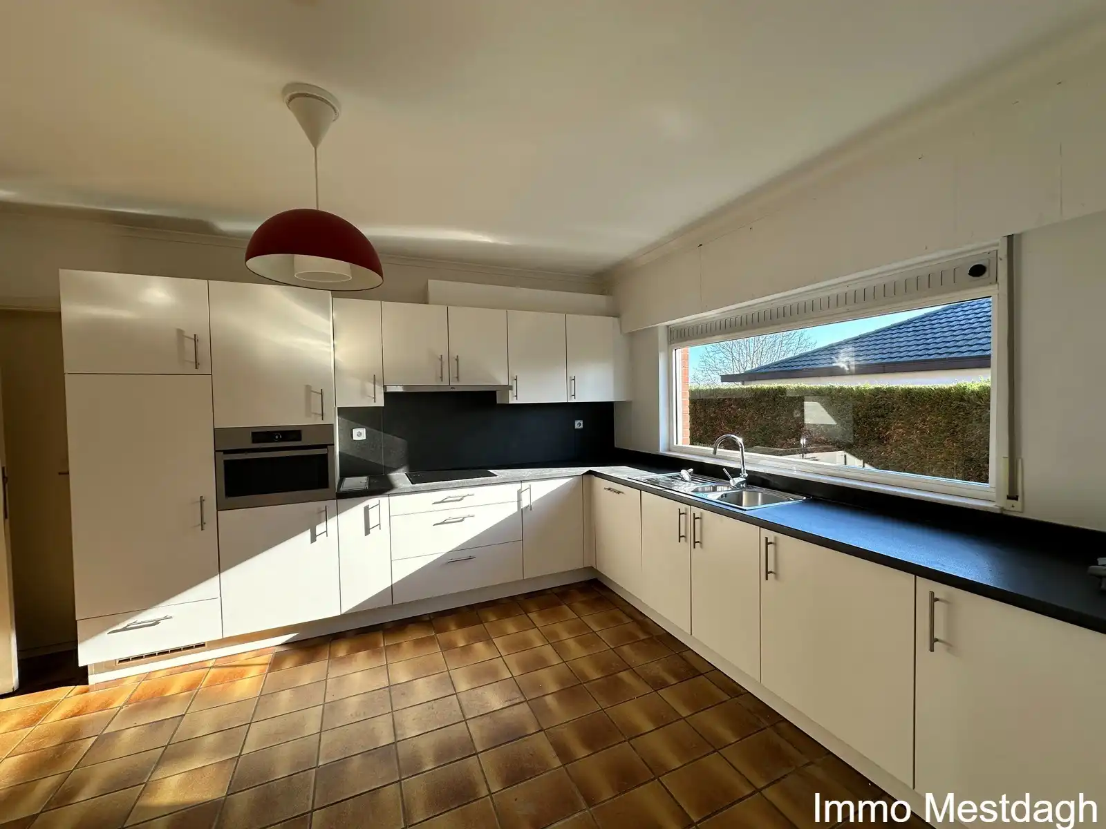 Karaktervolle Vrijstaande Woning in het Groene Miskom foto 10