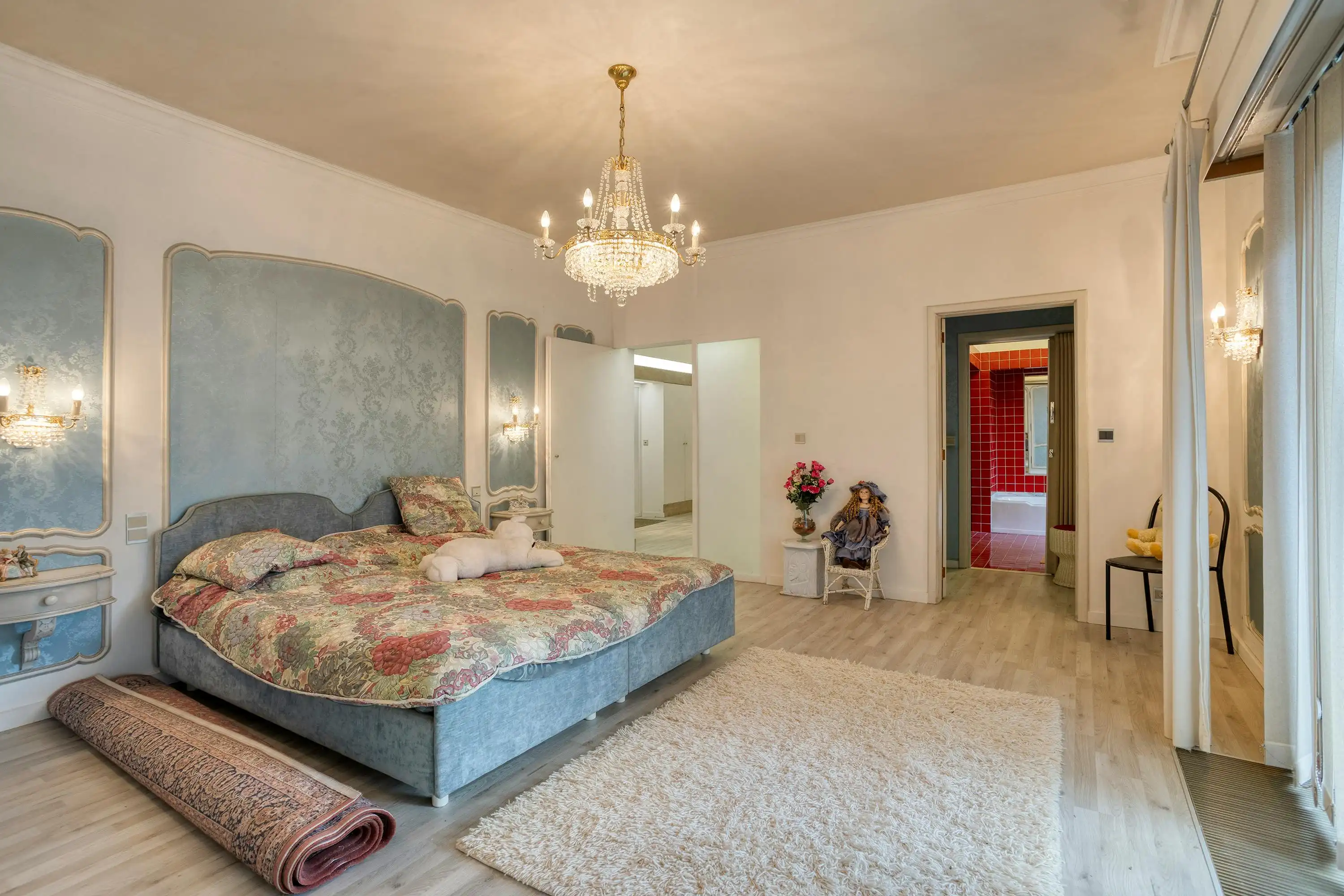 Mooi gelegen landhuis te koop in Meerbeke foto 16