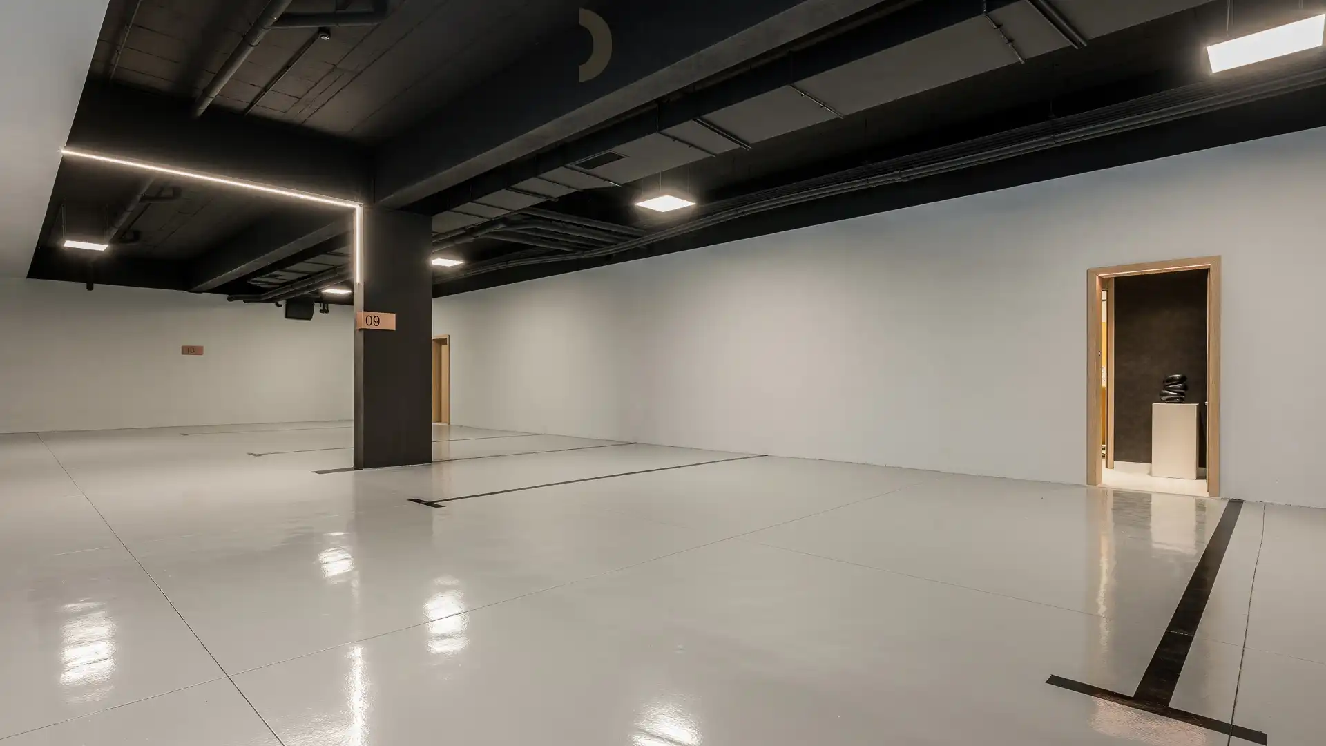 Top notch villa langs de Golden Mile met zicht op zee, Marbella. foto 42