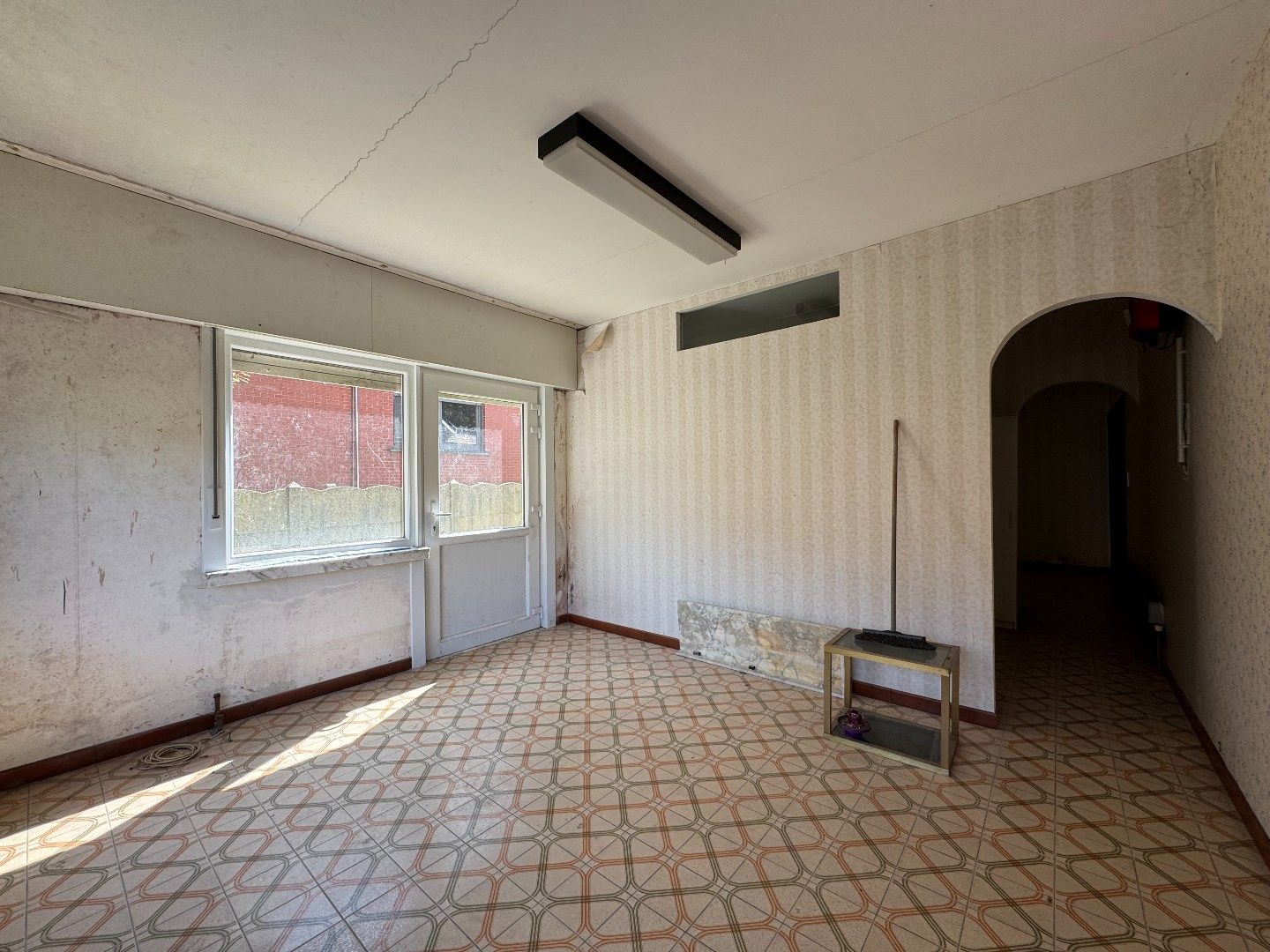 zeer ruime 4-gevelwoning met achterliggend landgebouw gelegen op een mooi perceel van +/- 5952 m² foto 12