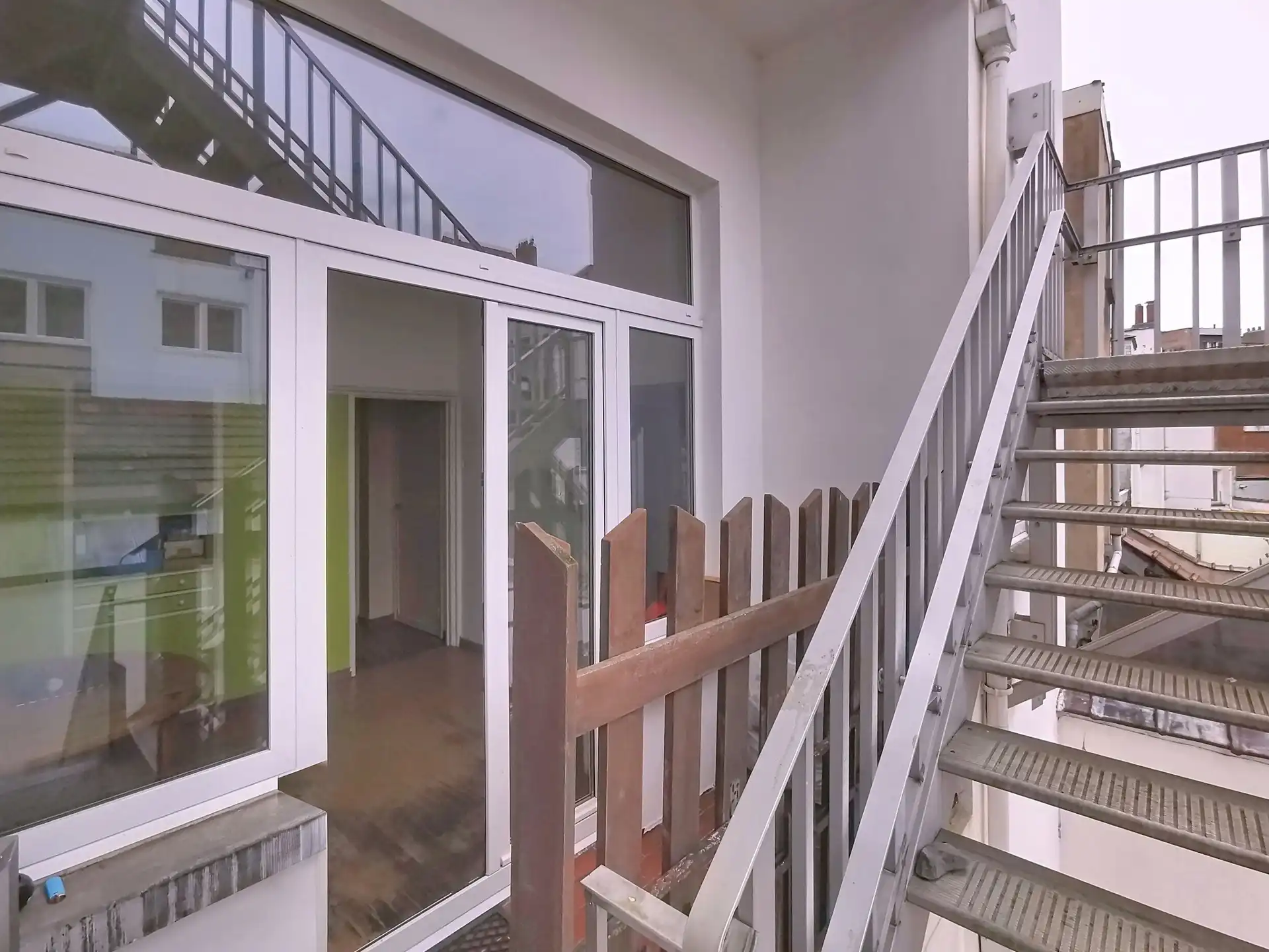 Ideaal voor medisch centrum, co-workingproject, handelspand foto 11