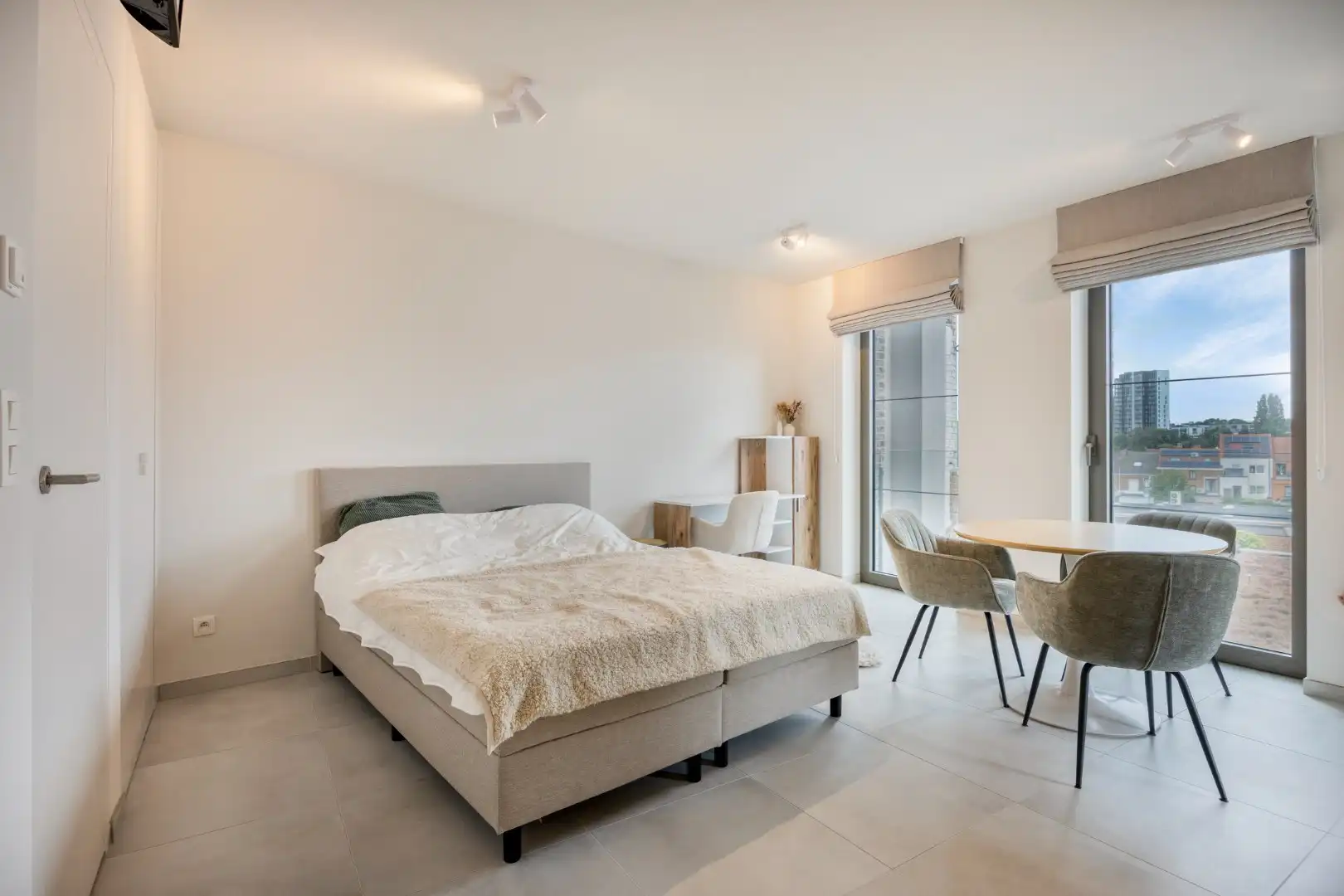 Bemeubelde studio met terras en kelderberging in het centrum van Leuven! - EPC 50 kWh/m² - bewoonbare opp. 37,5 m² foto 9