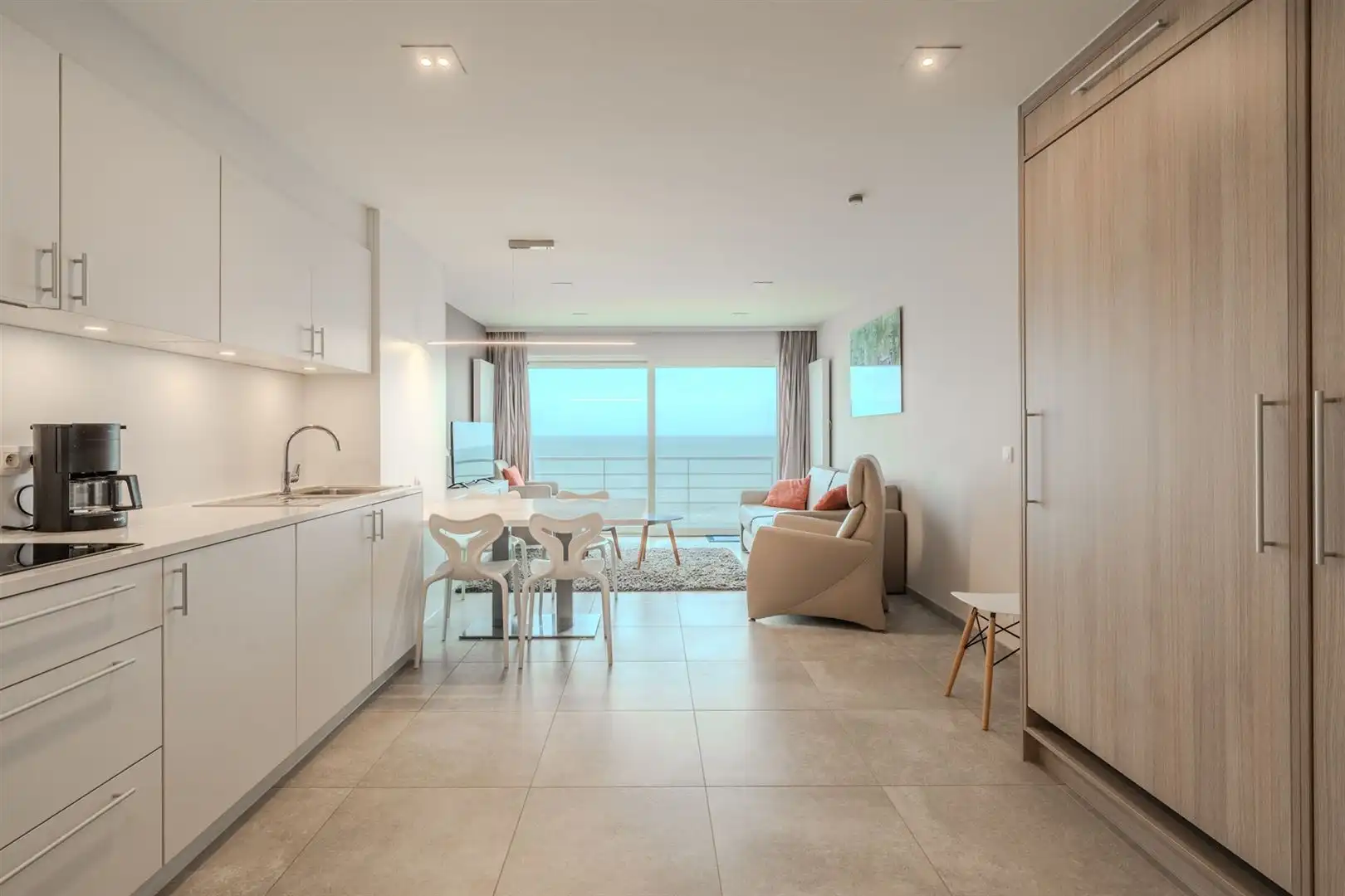 Moderne instapklare studio foto 8