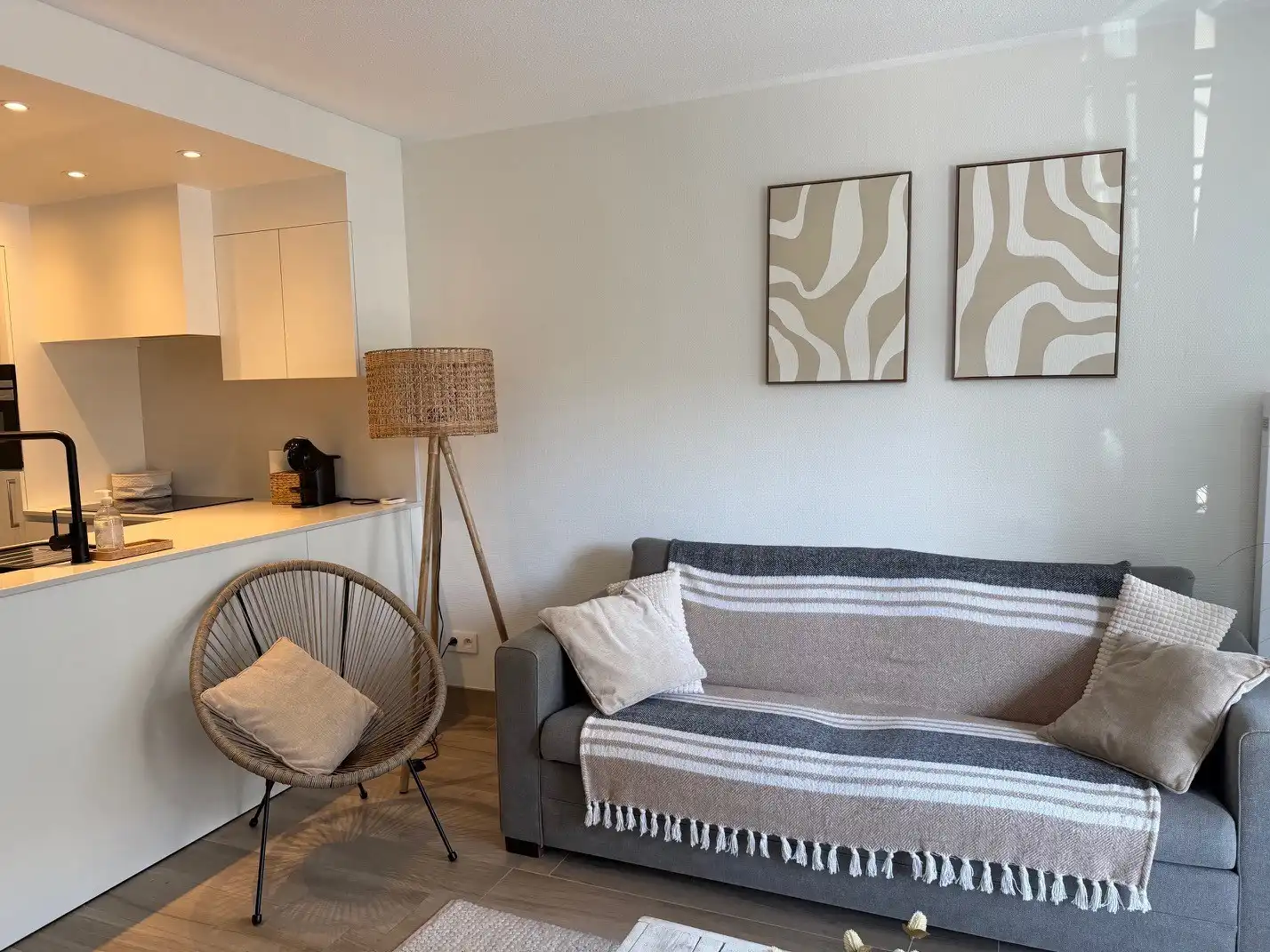 Vernieuwd 2-slaapkamerappartement in Nieuwpoort foto 4