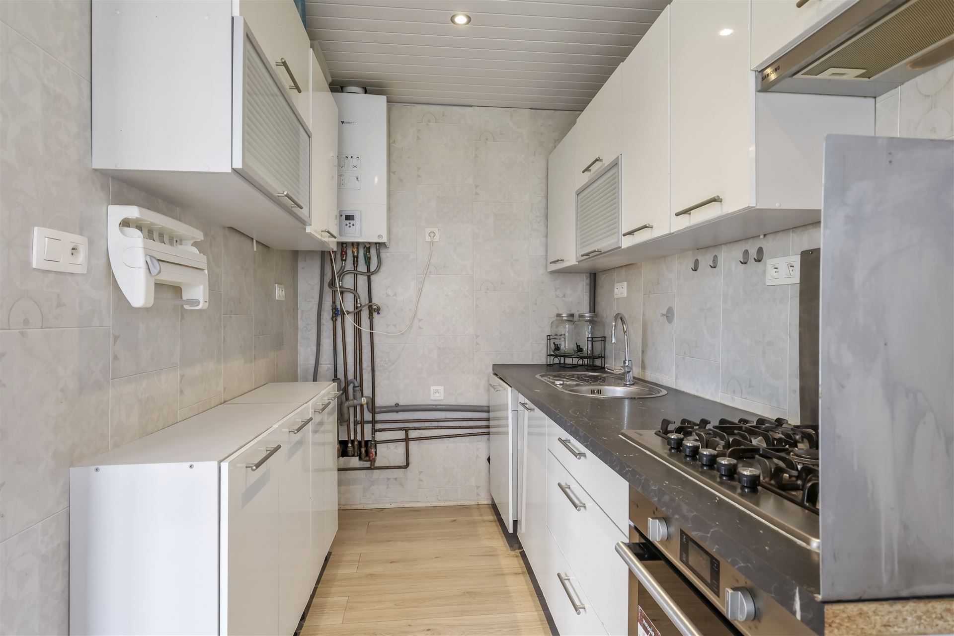 ZONNIG / LAGE ALGEMENE KOSTEN  foto 6