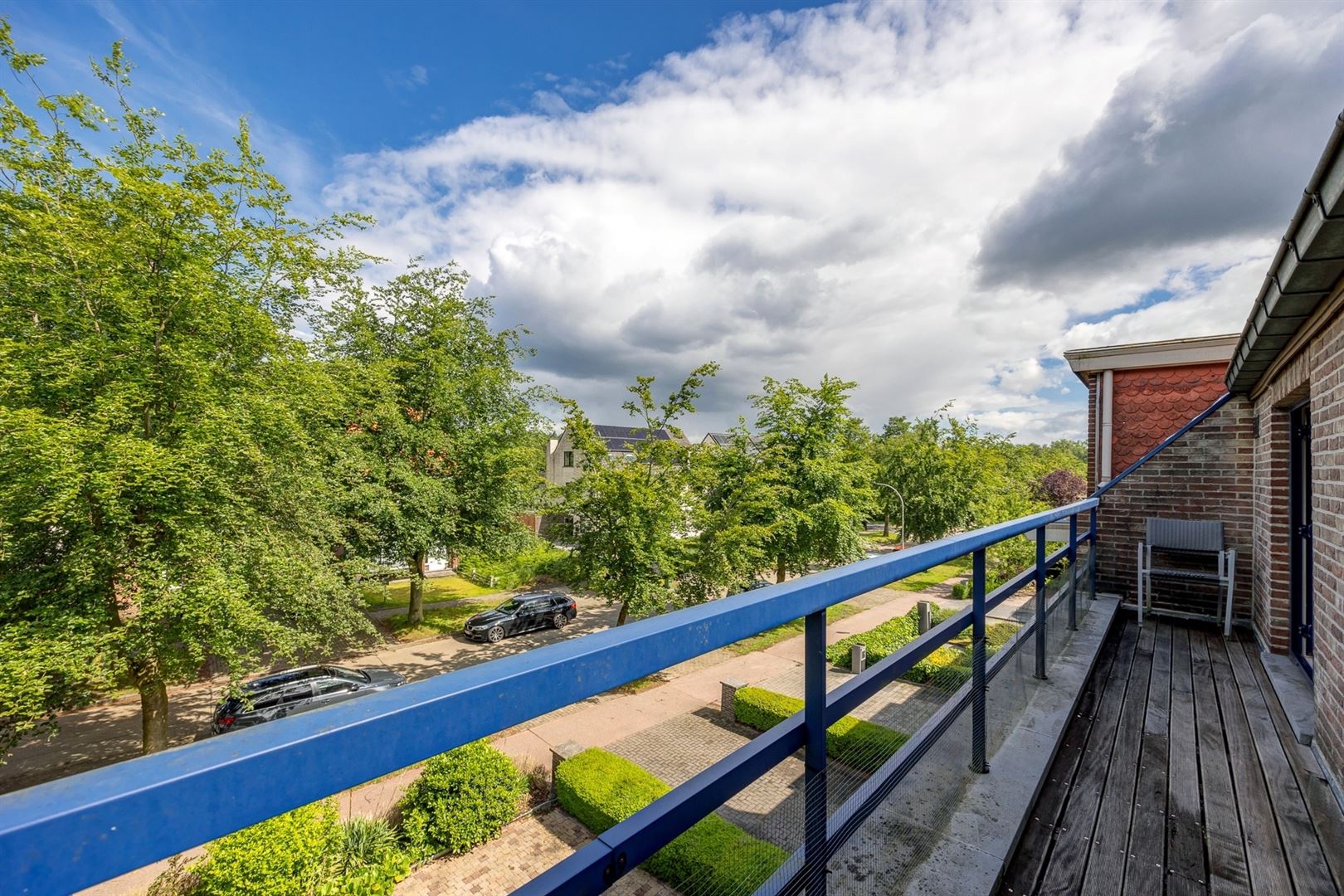 Licht dakappartement met 1 slpk, reuze zonneterras en garage foto 21