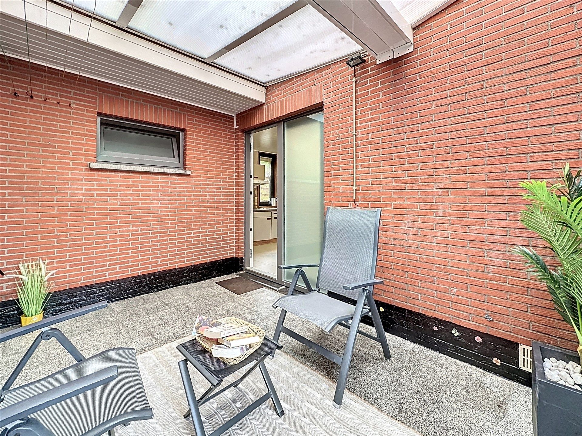 woning met 4 slaapkamers en garage foto 6