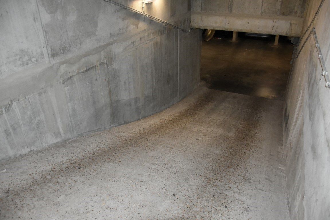 Autostandplaats te huur in het hart van Blankenberge foto 6